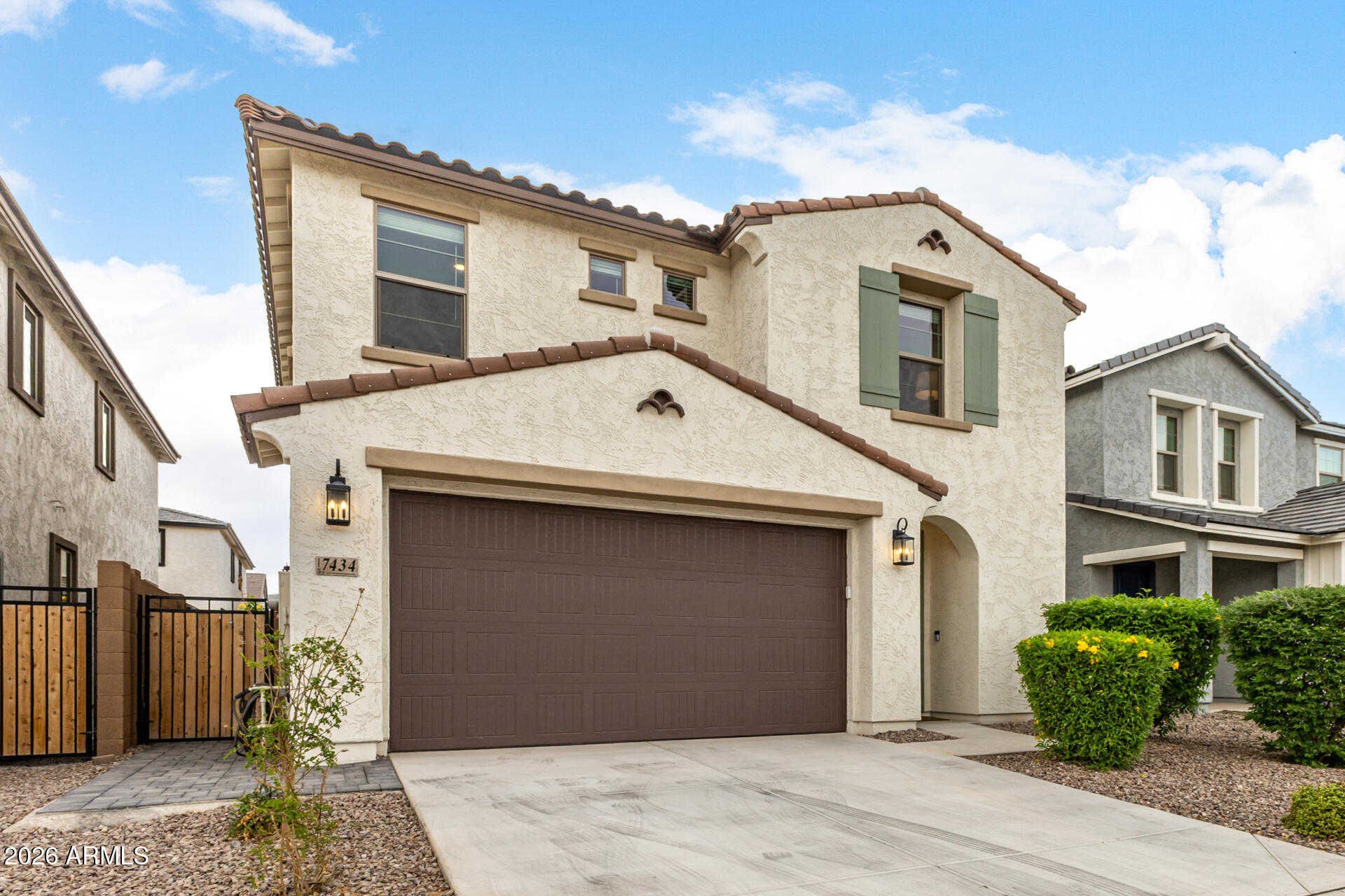 7434 W NORTHVIEW Avenue