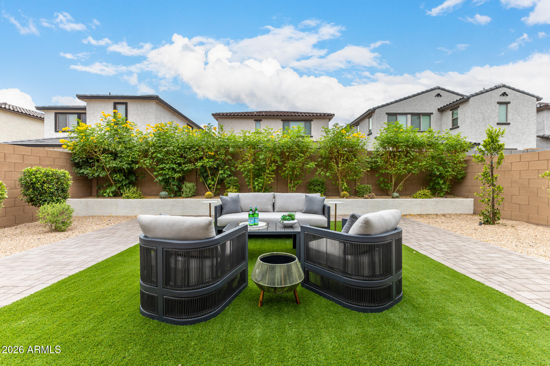 7434 W NORTHVIEW Avenue