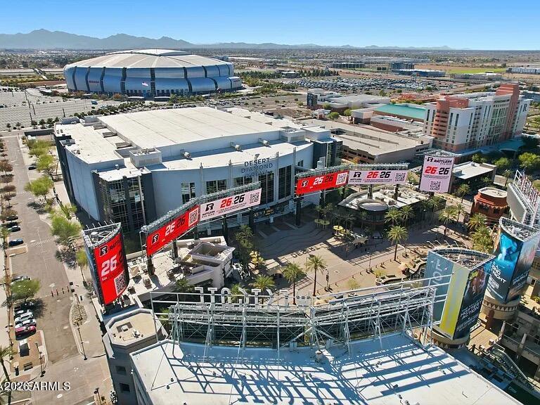 7434 W NORTHVIEW Avenue