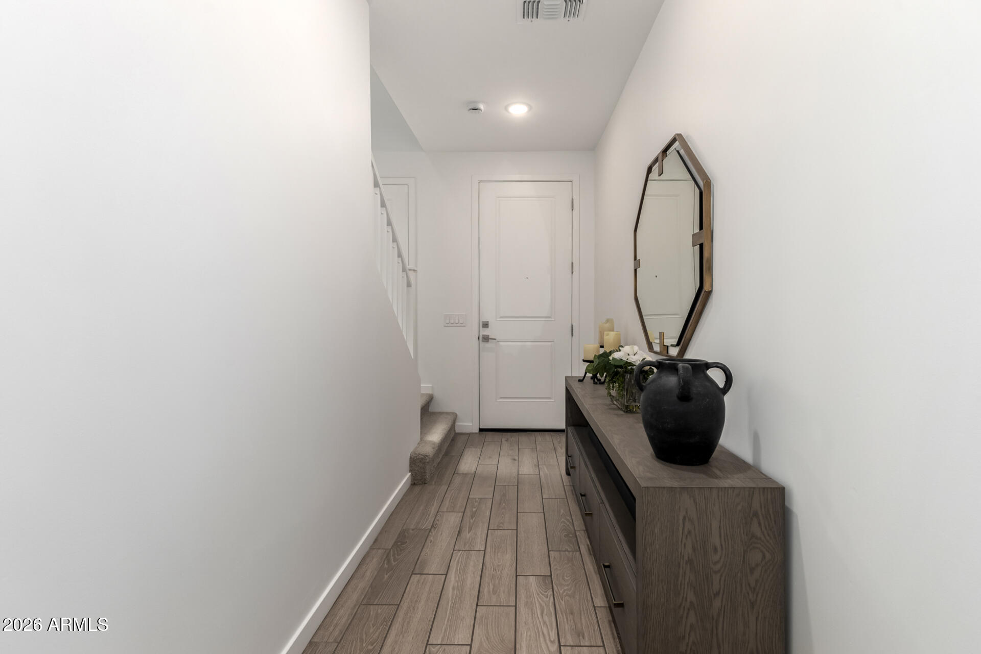 7434 W NORTHVIEW Avenue