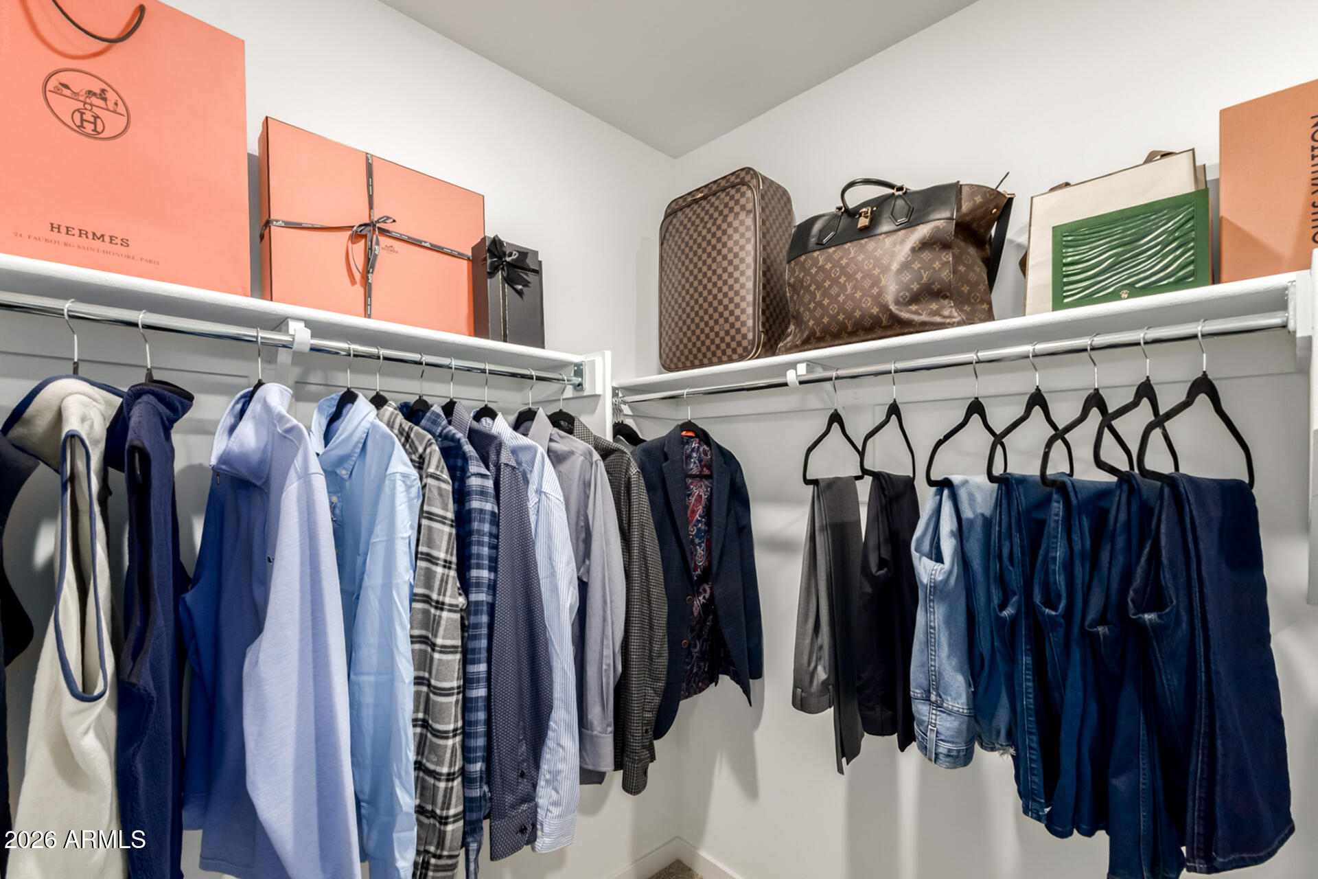 7434 W NORTHVIEW Avenue