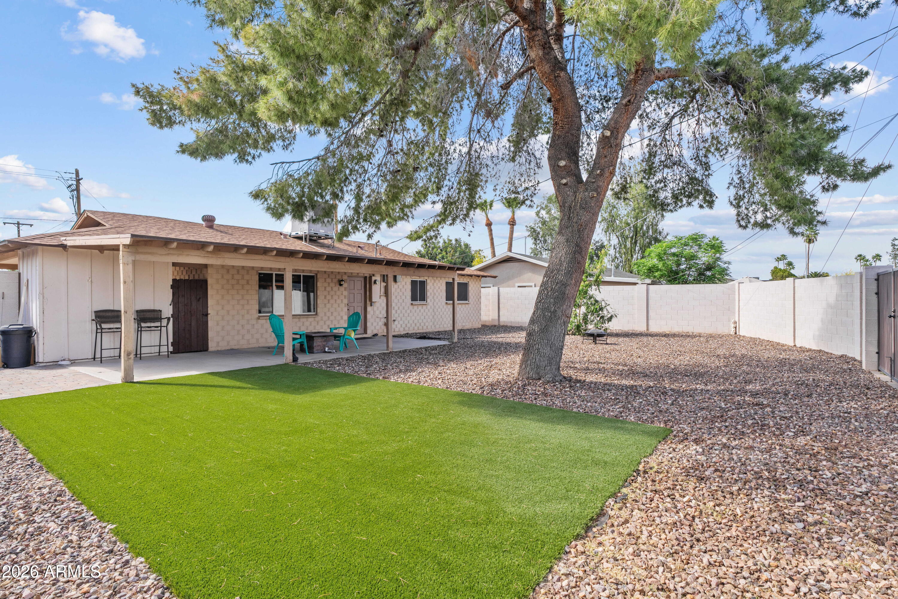 4927 N 86TH Street