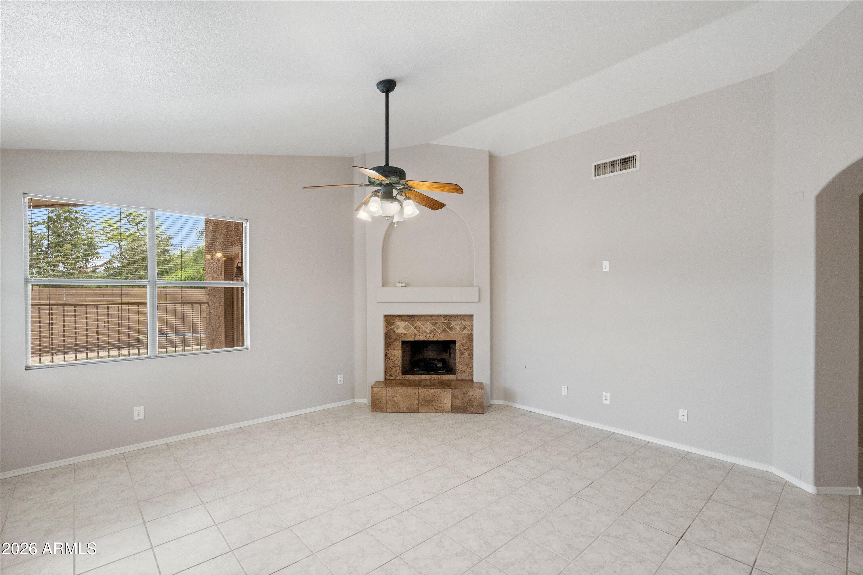 1269 E CENTURY Avenue