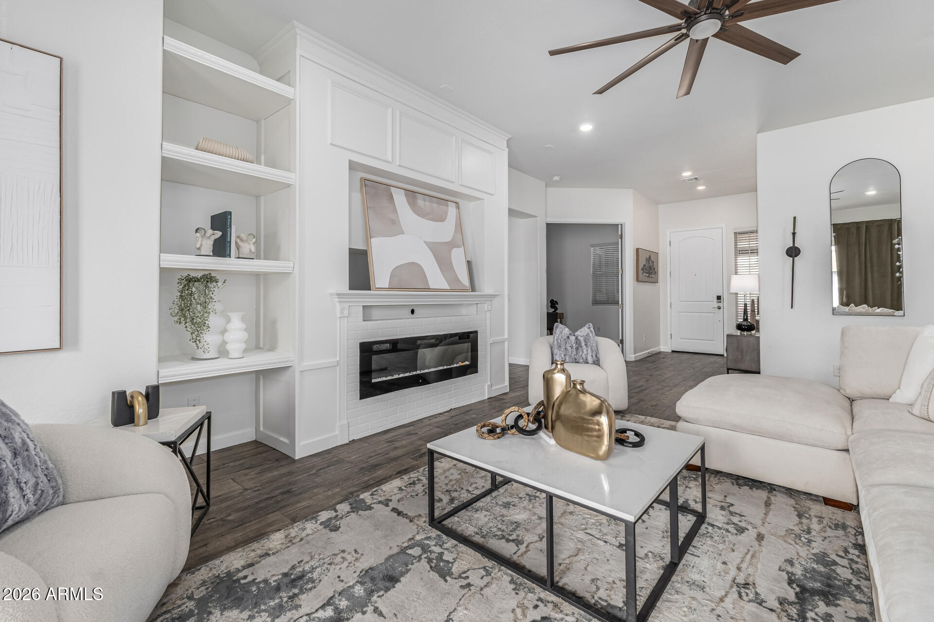 21778 E VIA DE ARBOLES