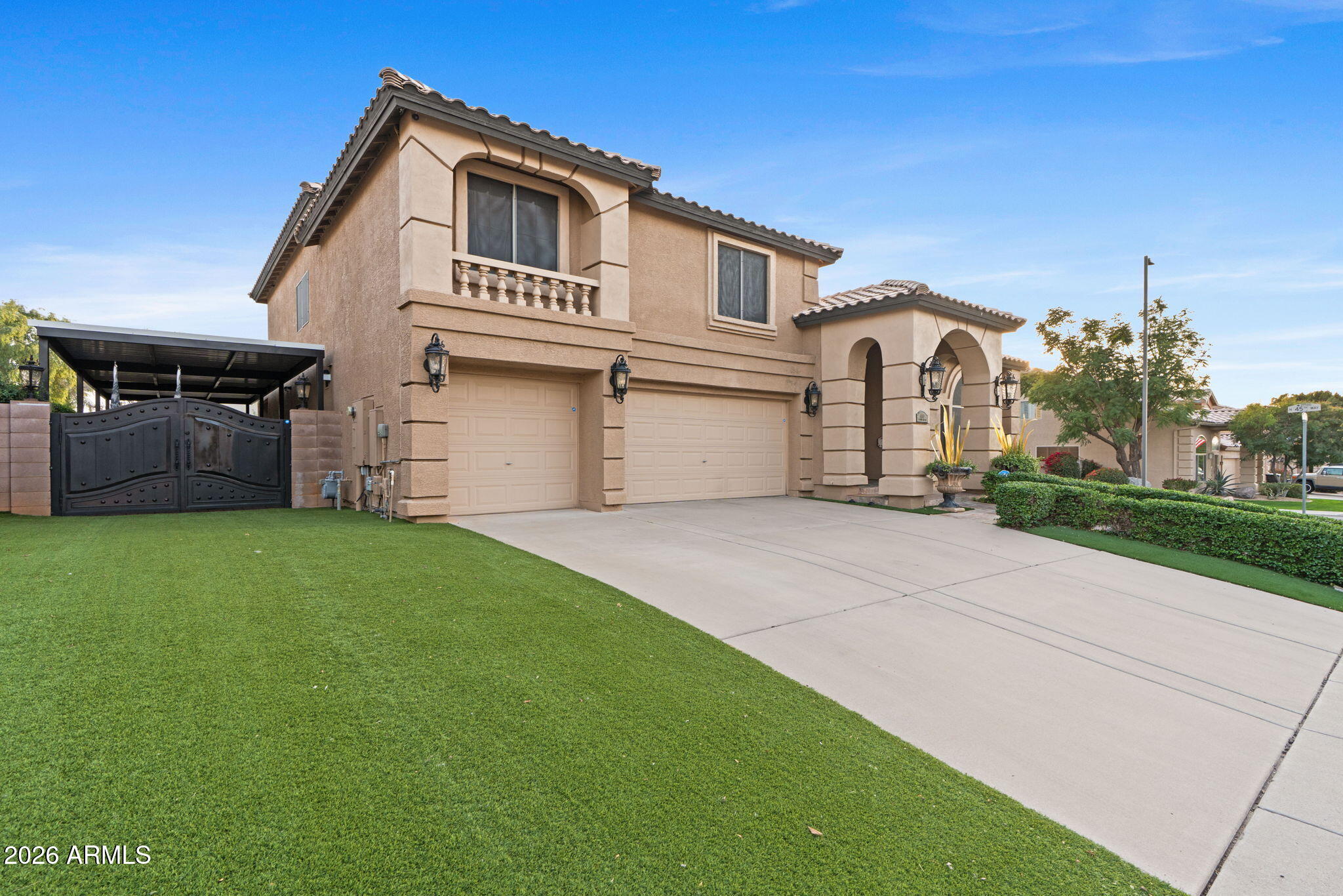 4537 E BLUE SKY Drive