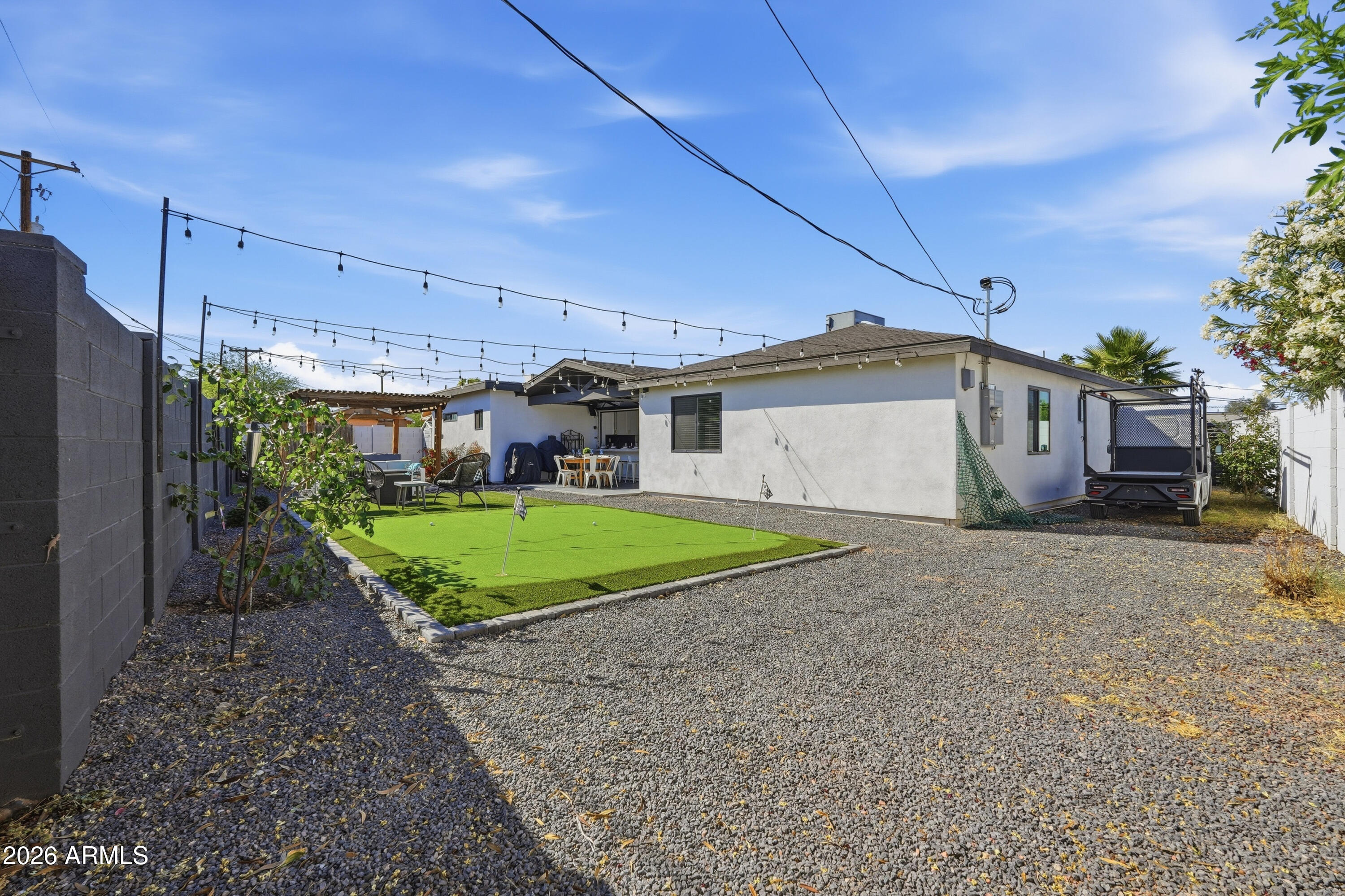 2812 N 71ST Place