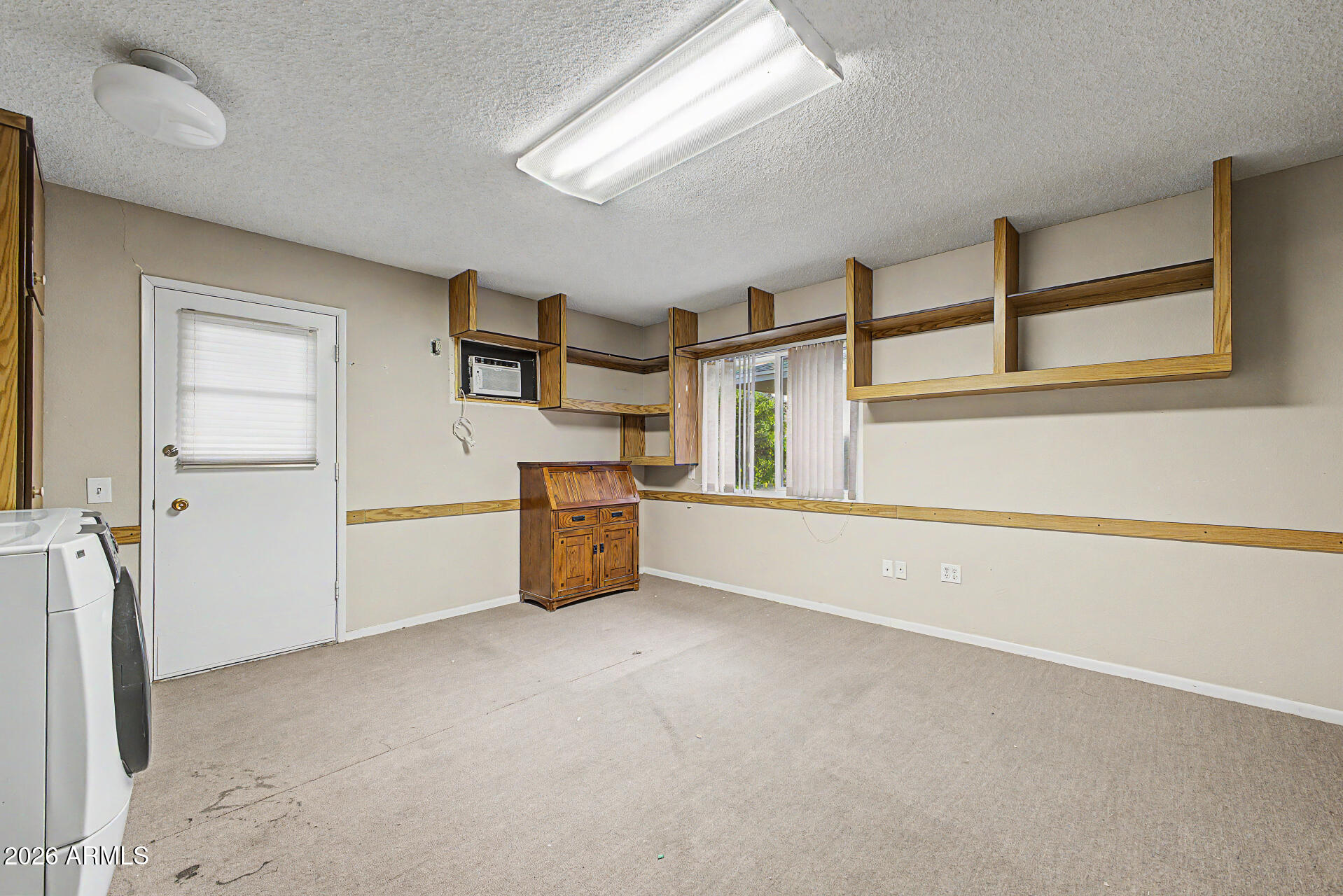 12523 W PARKWOOD Drive