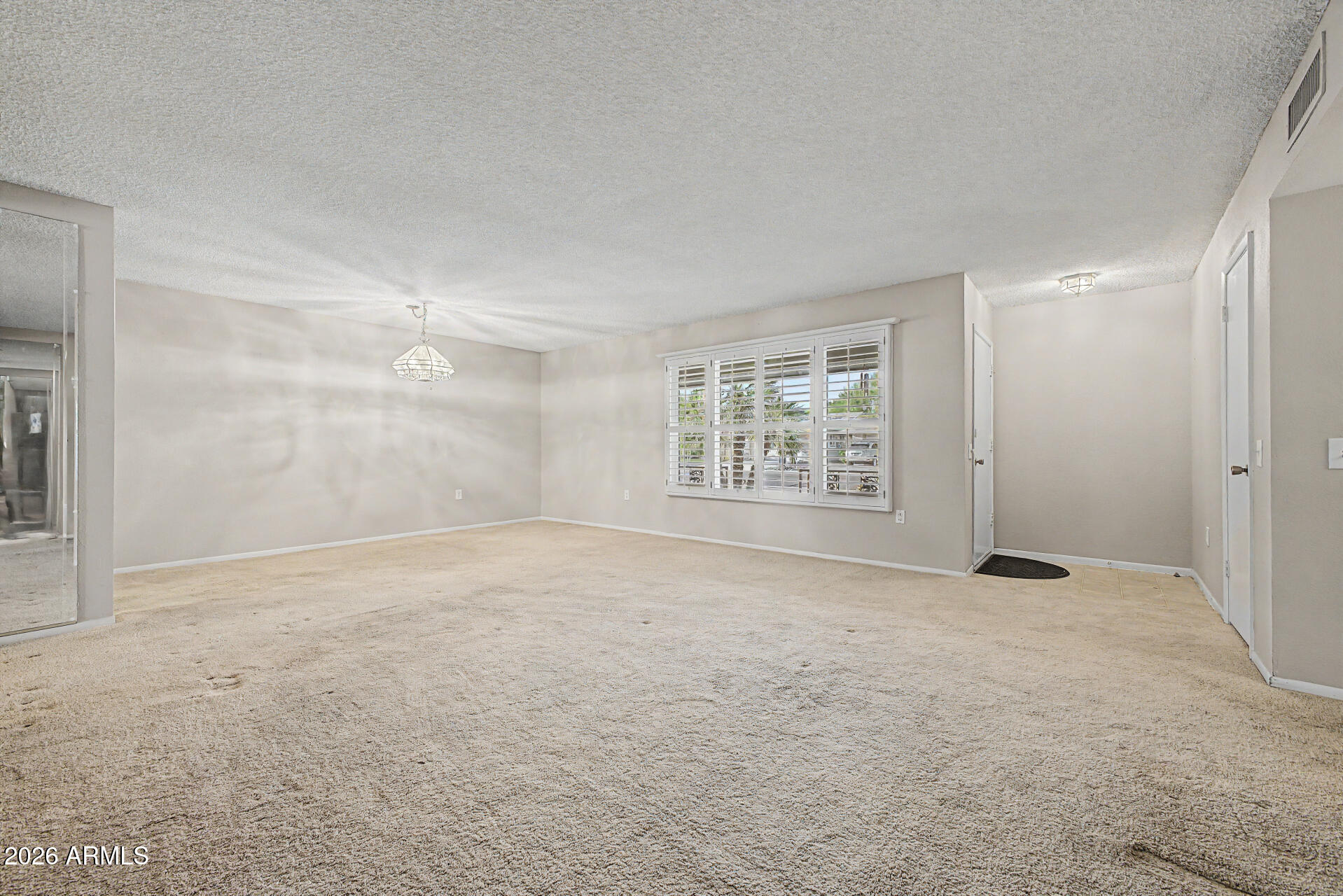 12523 W PARKWOOD Drive