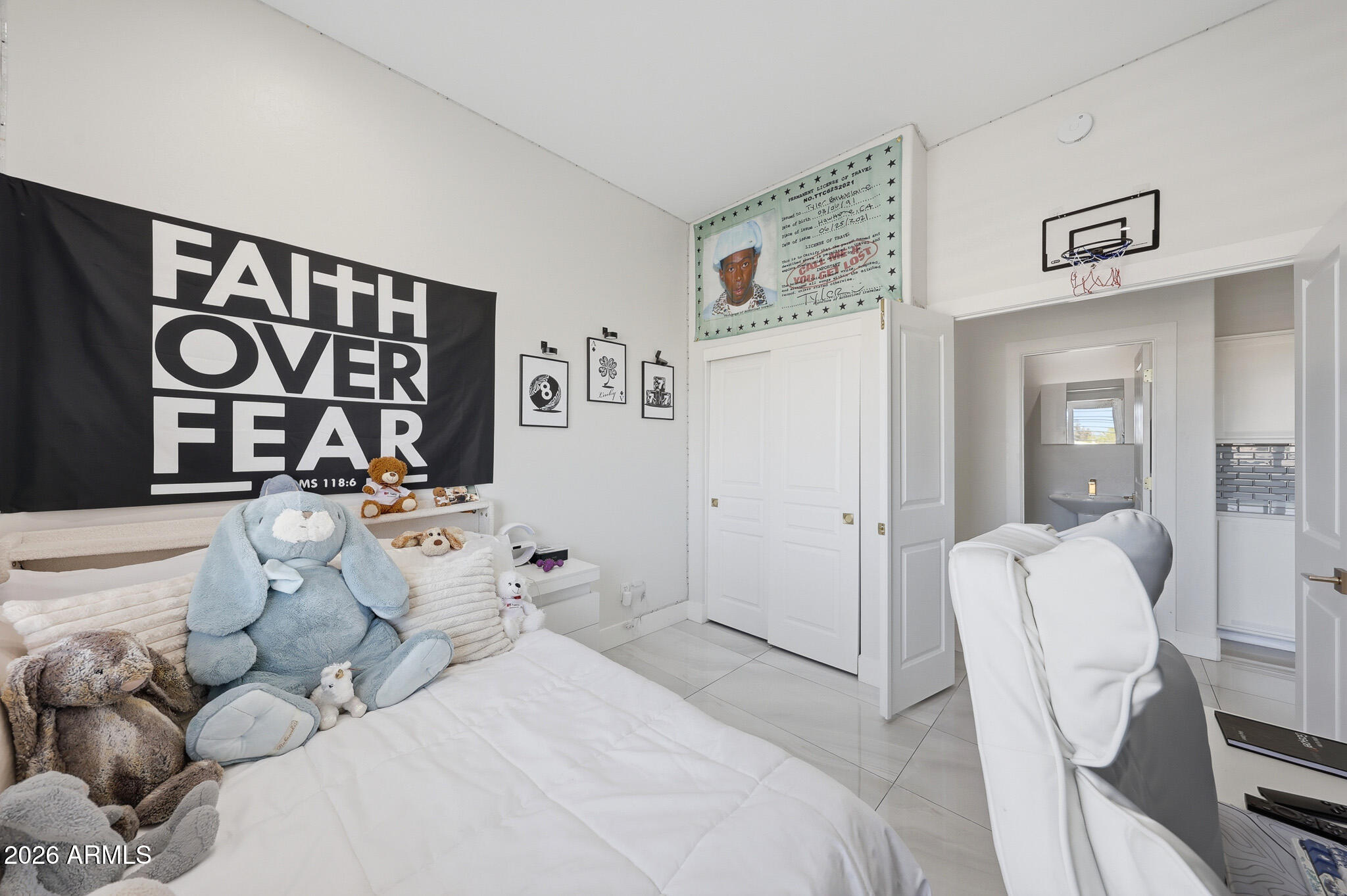 8180 E SHEA Boulevard 1013