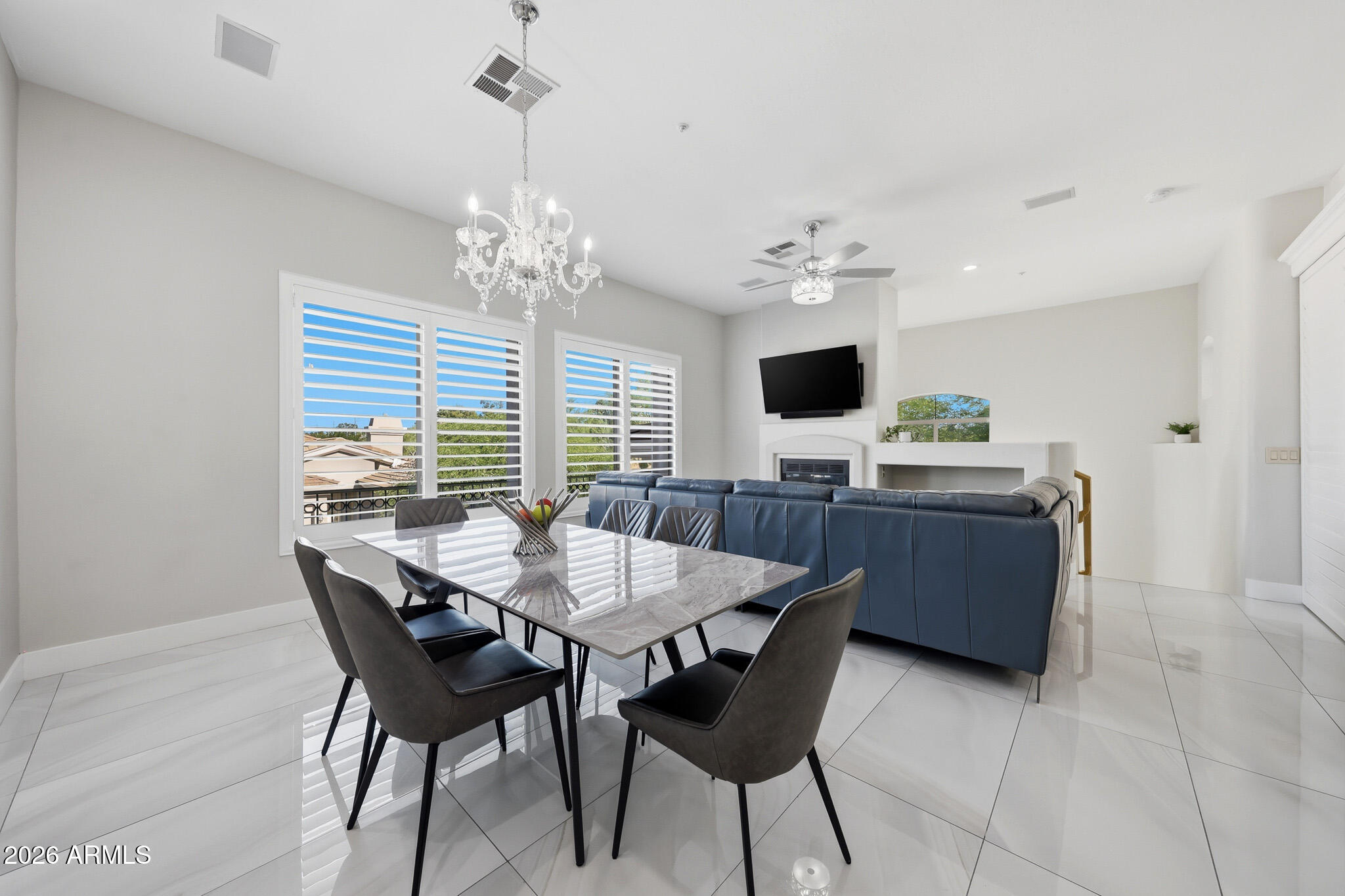 8180 E SHEA Boulevard 1013