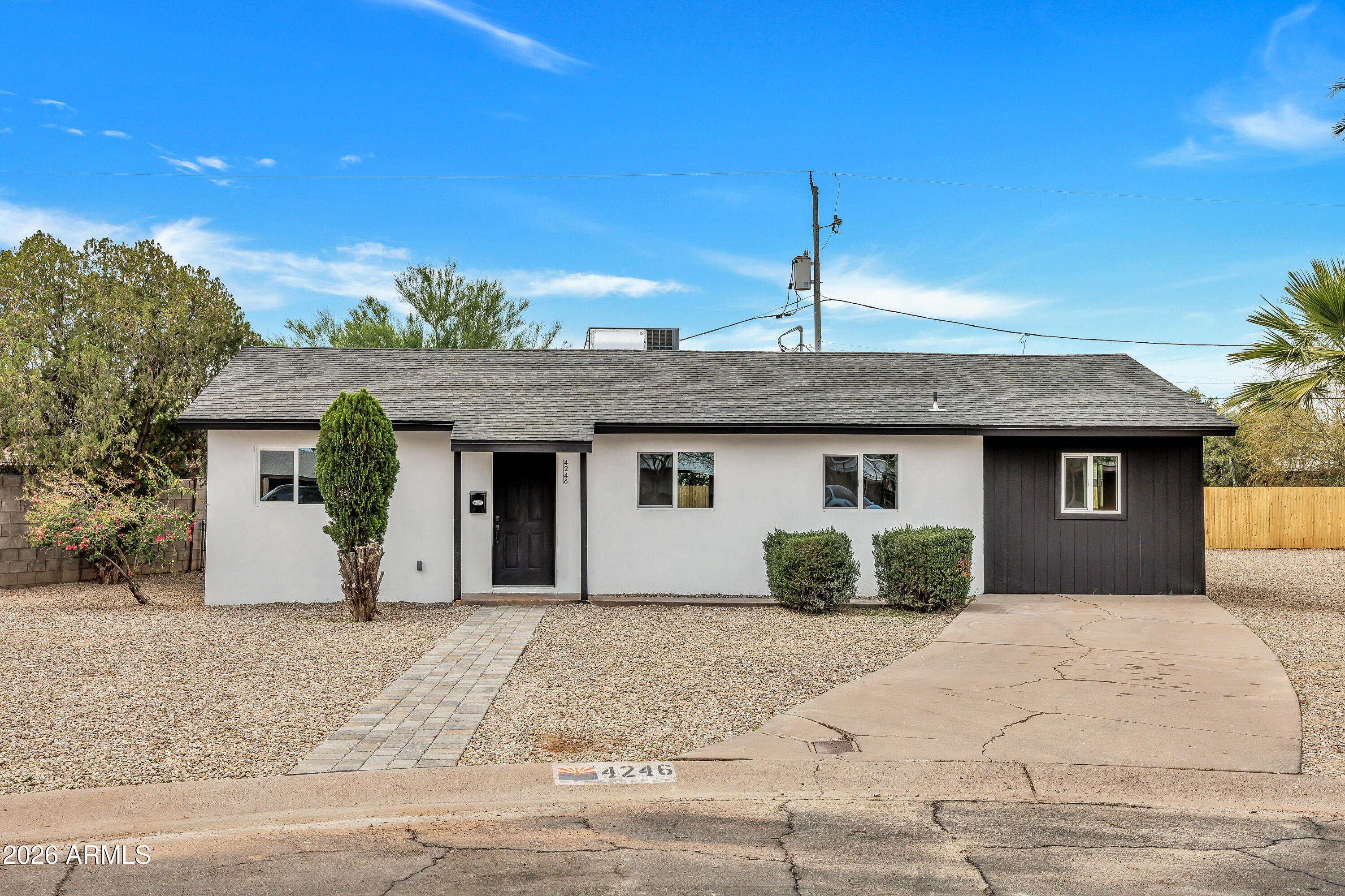 4246 N 10TH Place