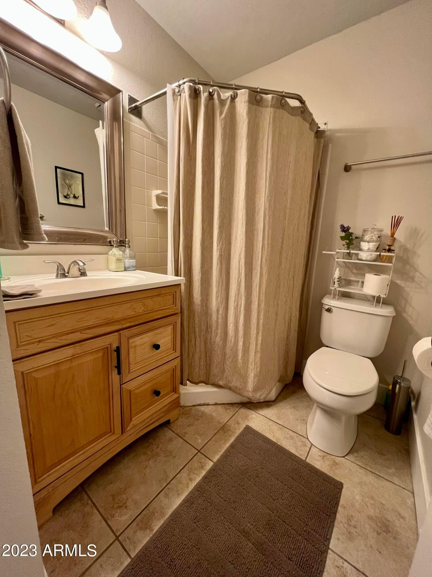 4901 E Kelton Lane Unit 1219