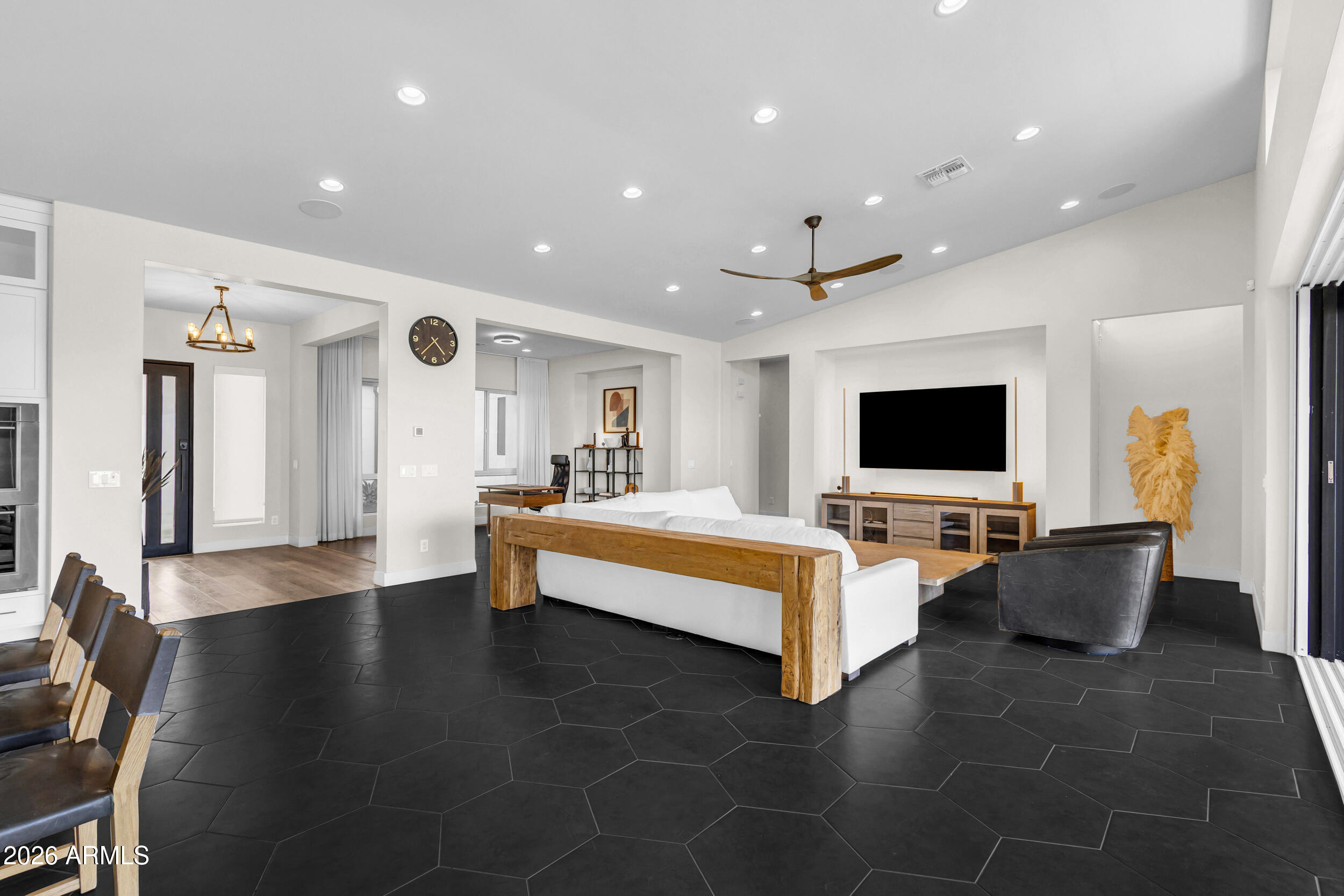 1320 E Piedmont Rd Road