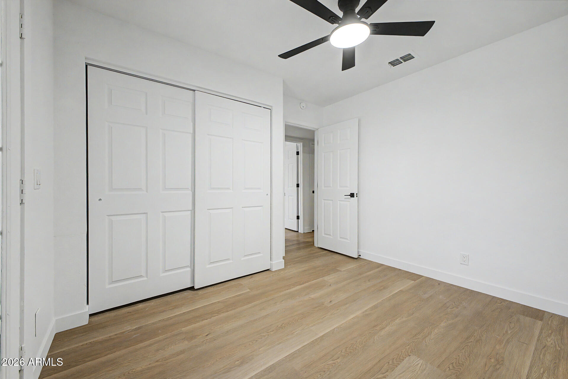 4021 E AMBERWOOD Drive