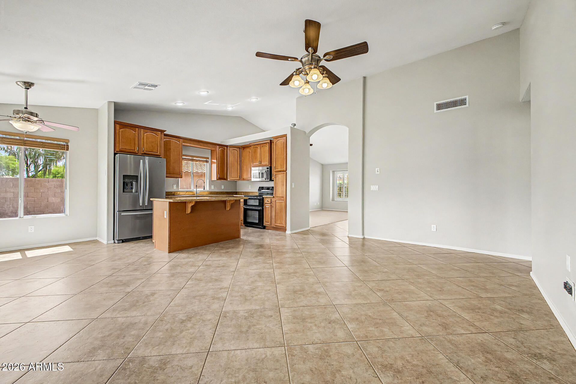 119 S COMANCHE Drive