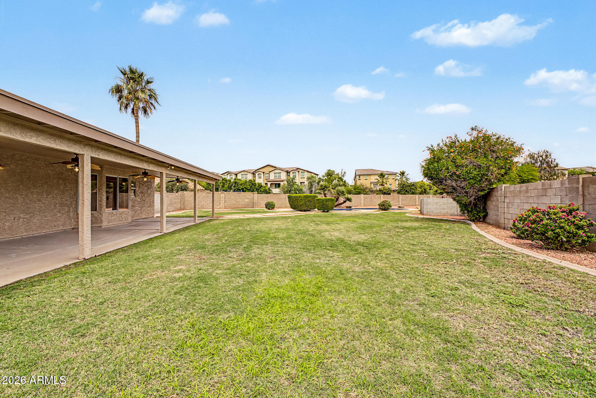 119 S COMANCHE Drive