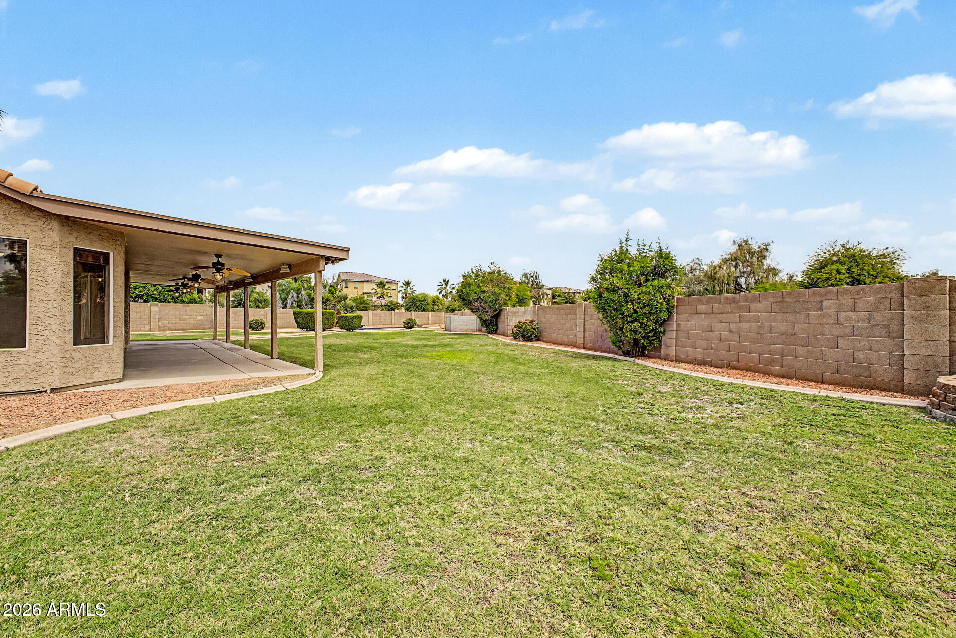 119 S COMANCHE Drive