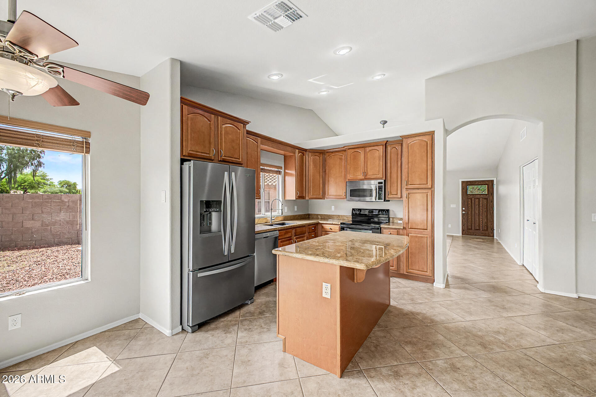 119 S COMANCHE Drive