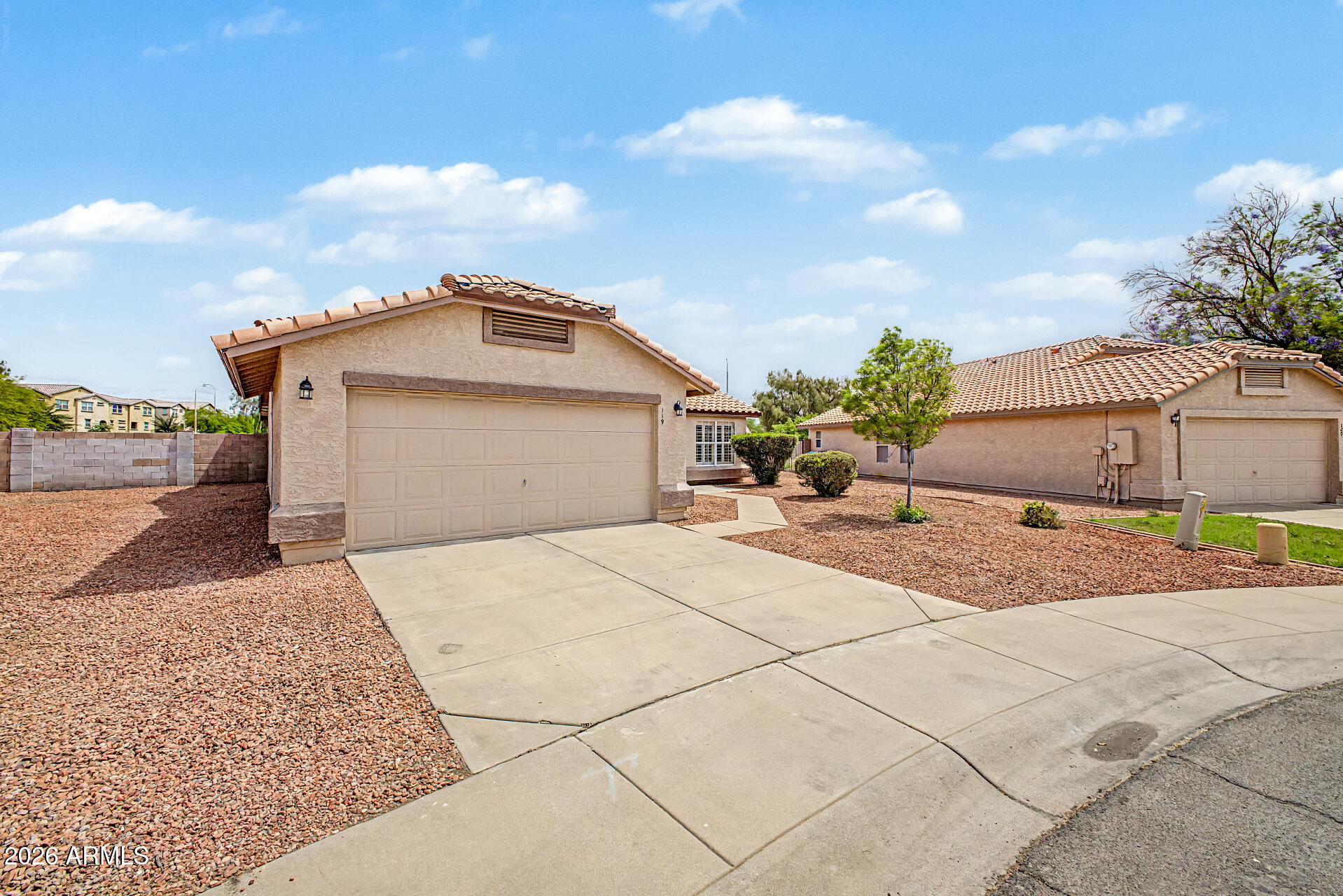 119 S COMANCHE Drive