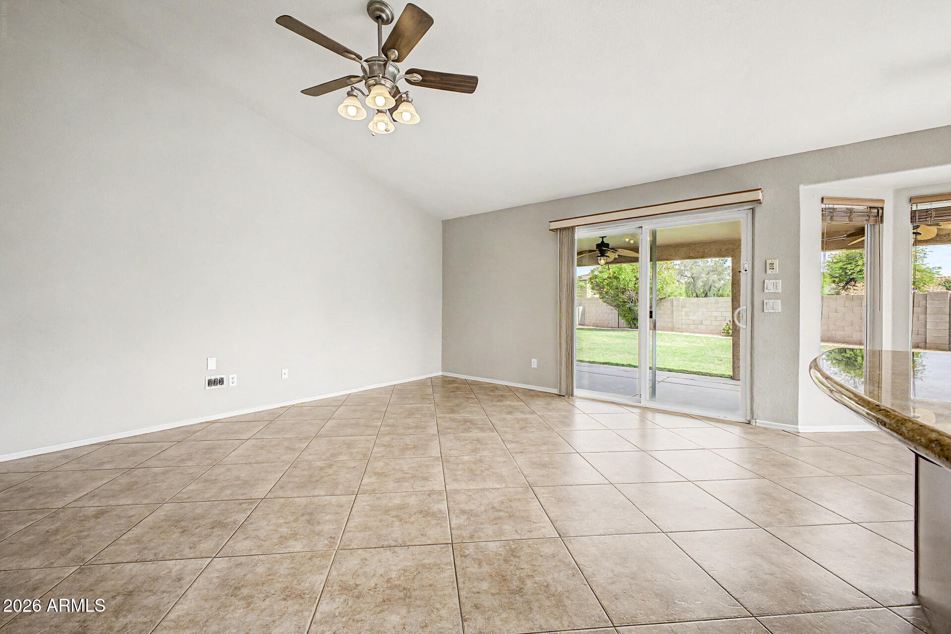 119 S COMANCHE Drive