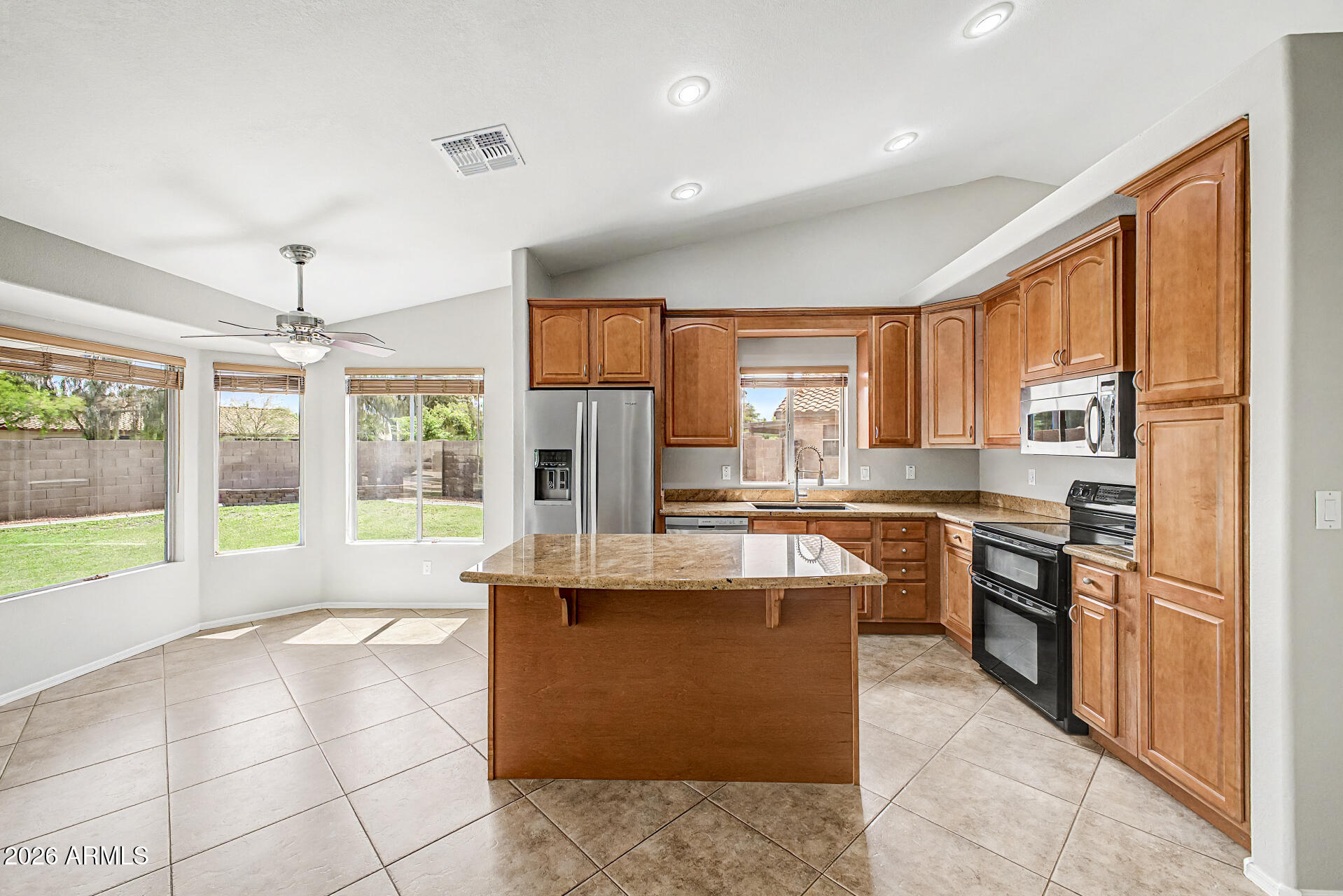 119 S COMANCHE Drive