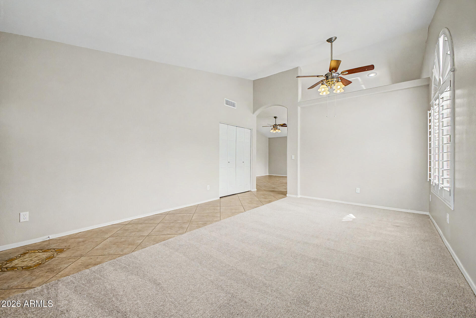 119 S COMANCHE Drive