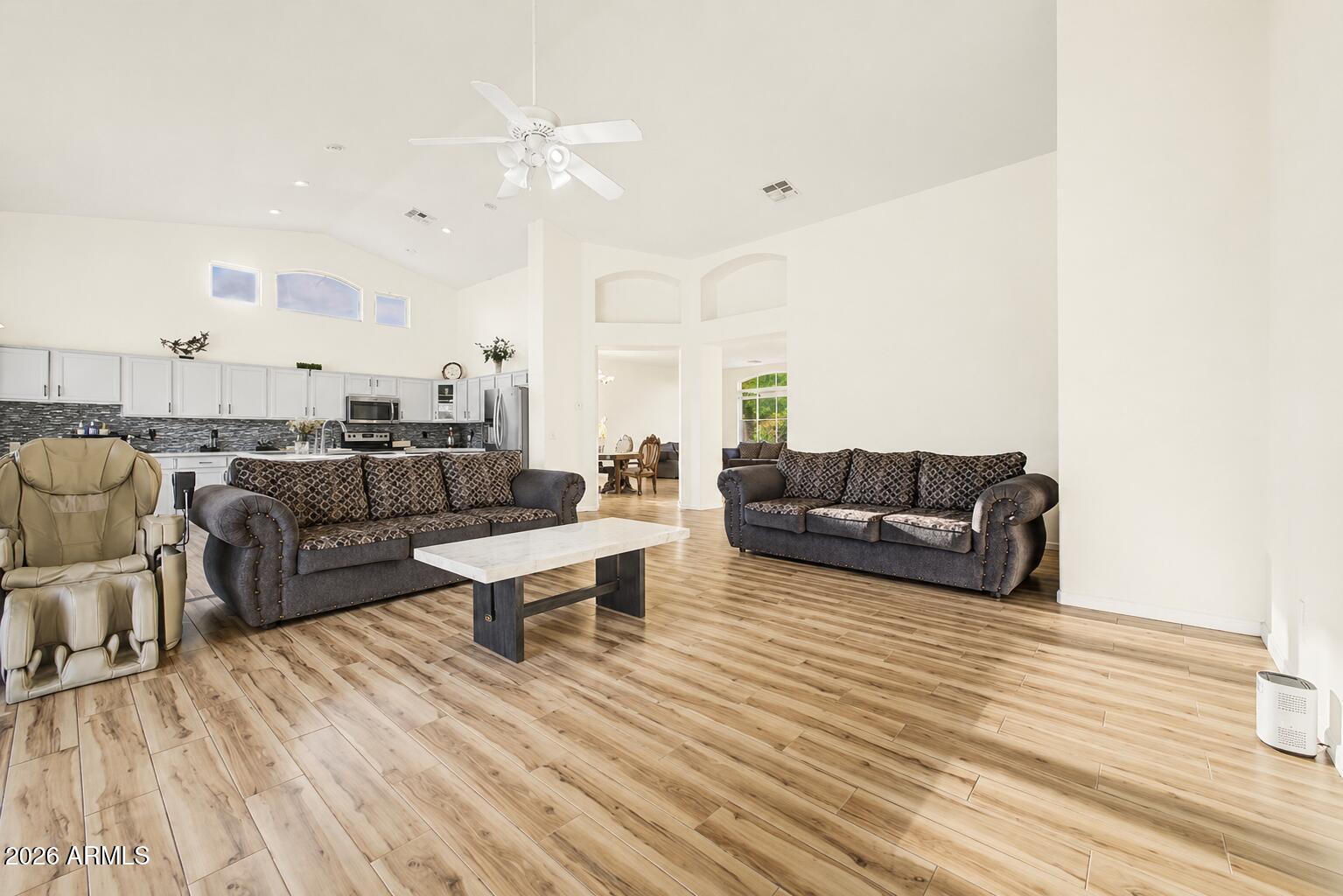 8663 W YUKON Drive