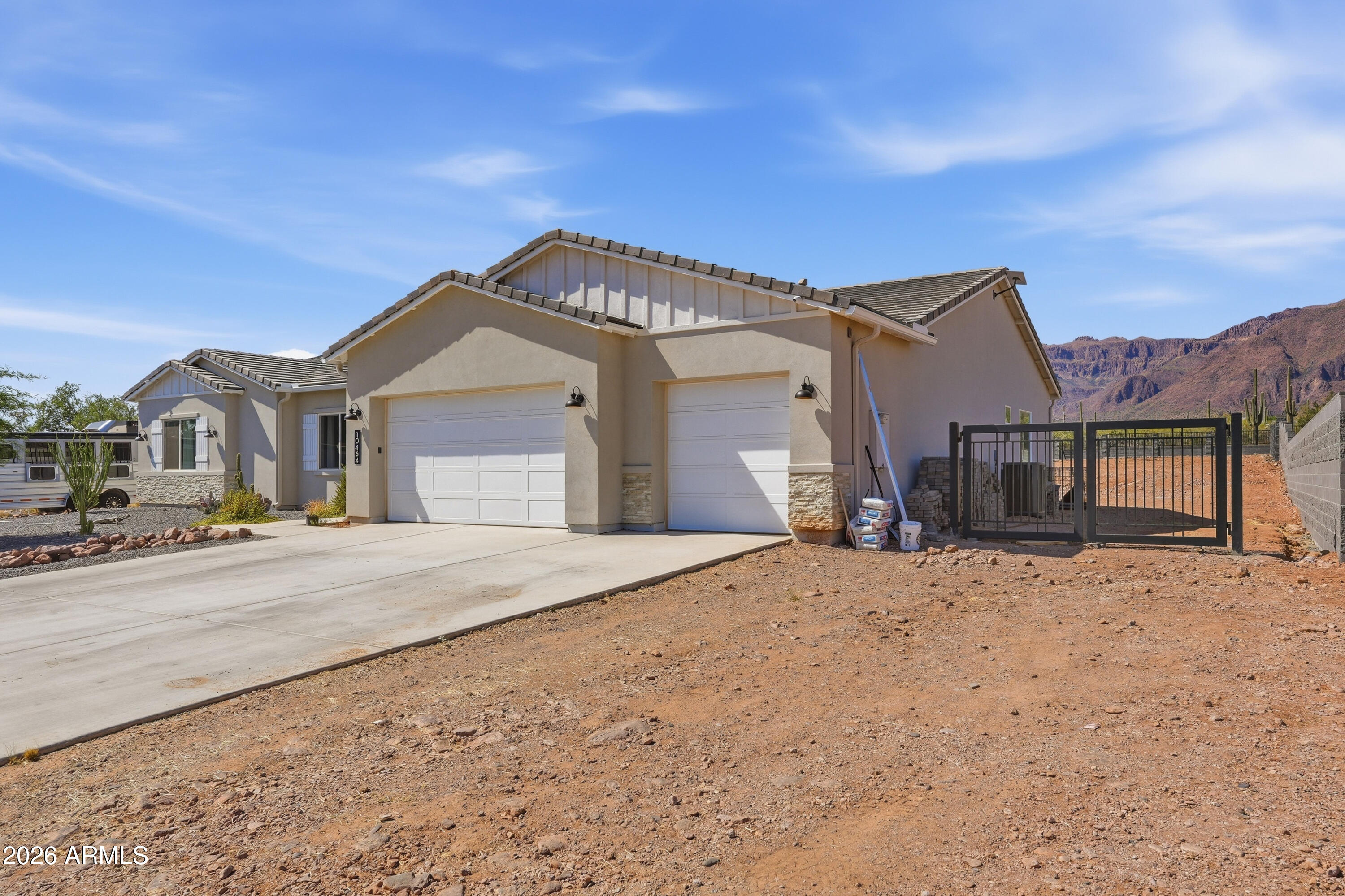 10464 E Magnolia Road