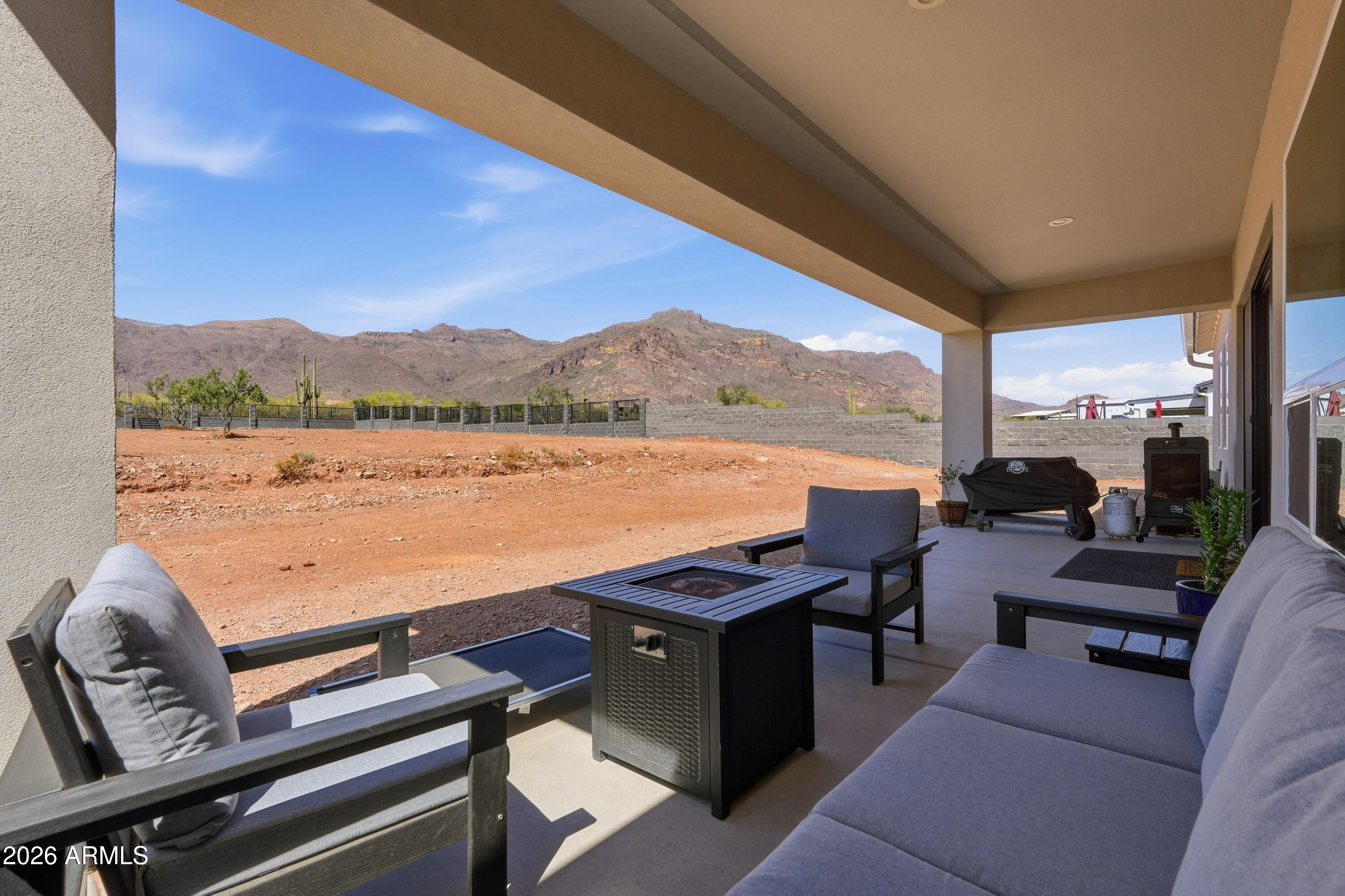 10464 E Magnolia Road