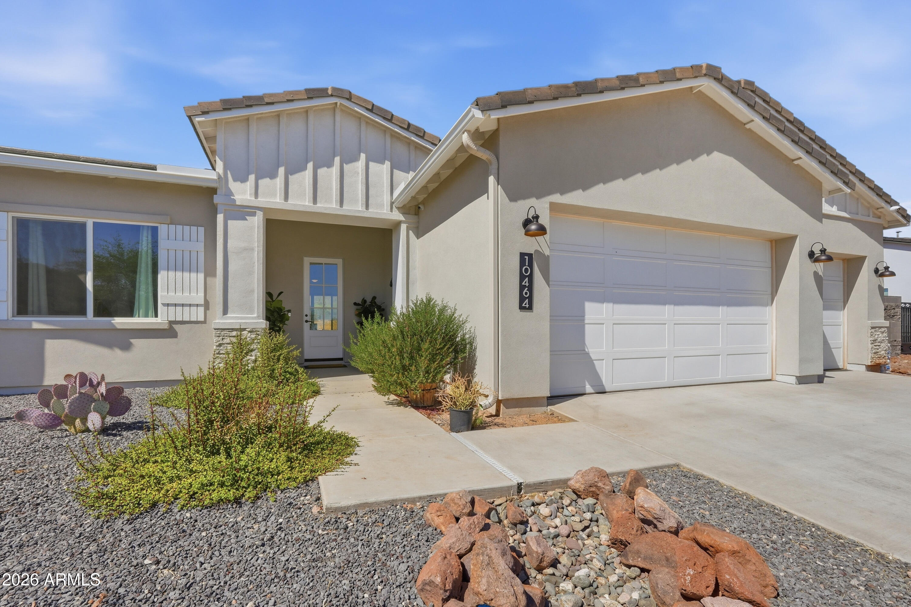 10464 E Magnolia Road