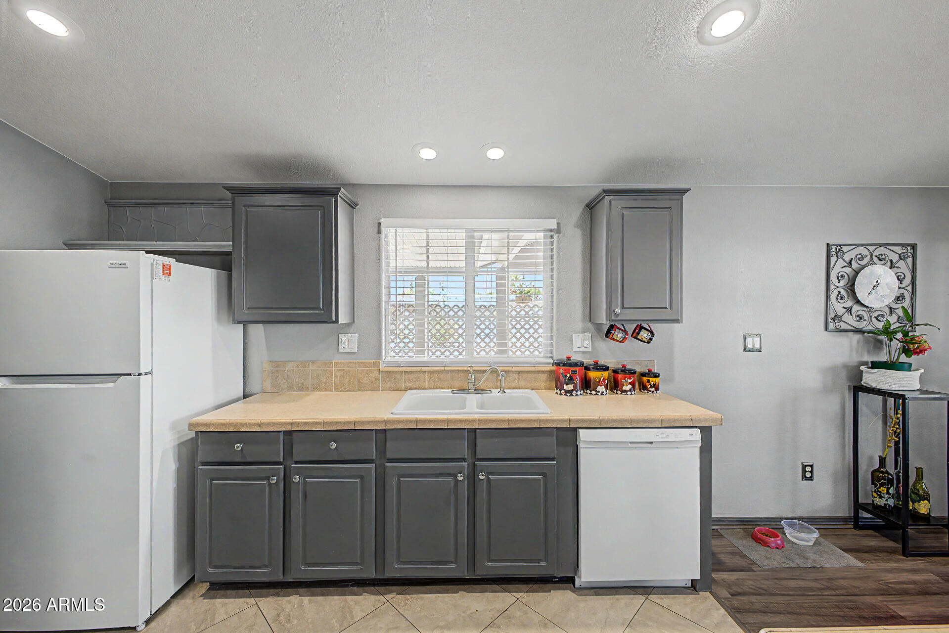 7300 N 51ST Avenue C49