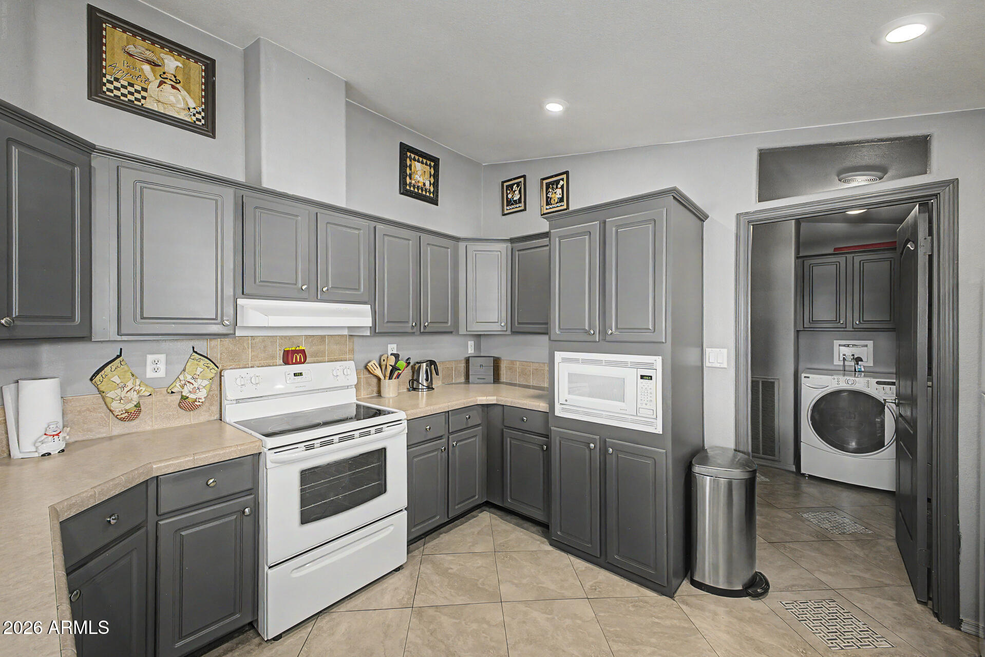 7300 N 51ST Avenue C49