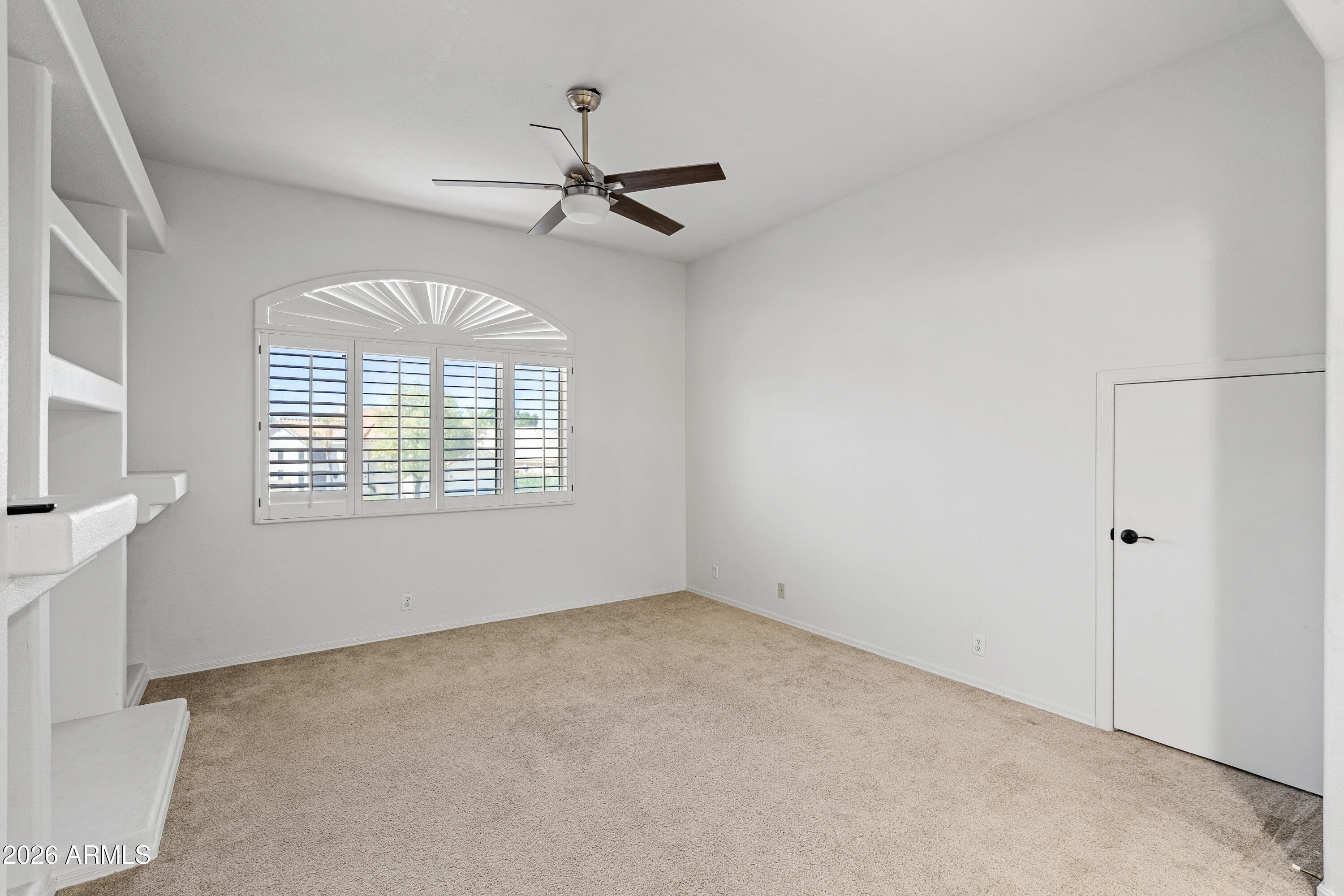 5952 W MORNING DOVE Drive