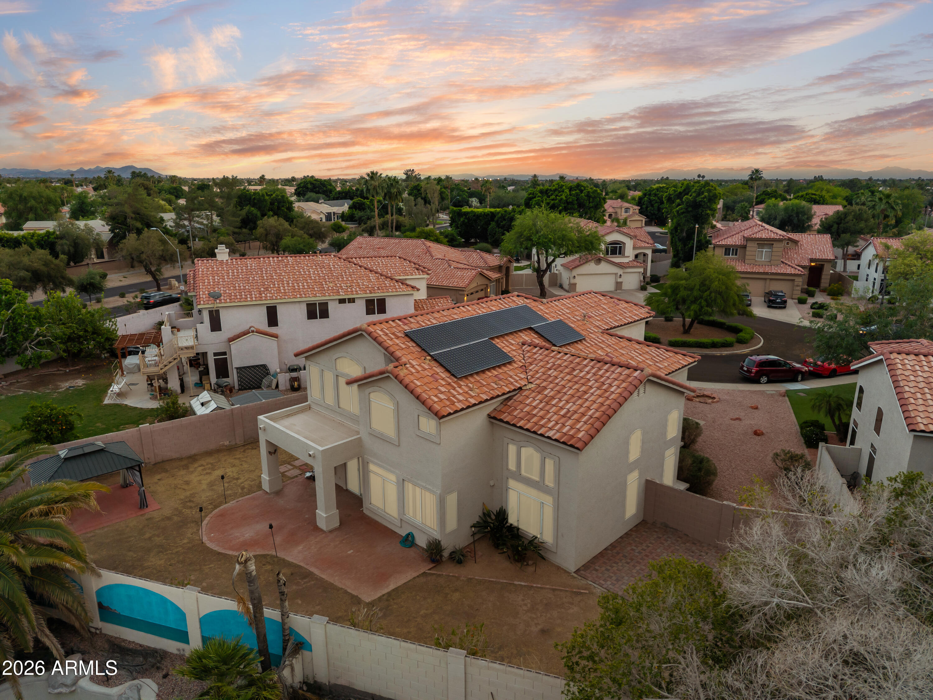 5952 W MORNING DOVE Drive