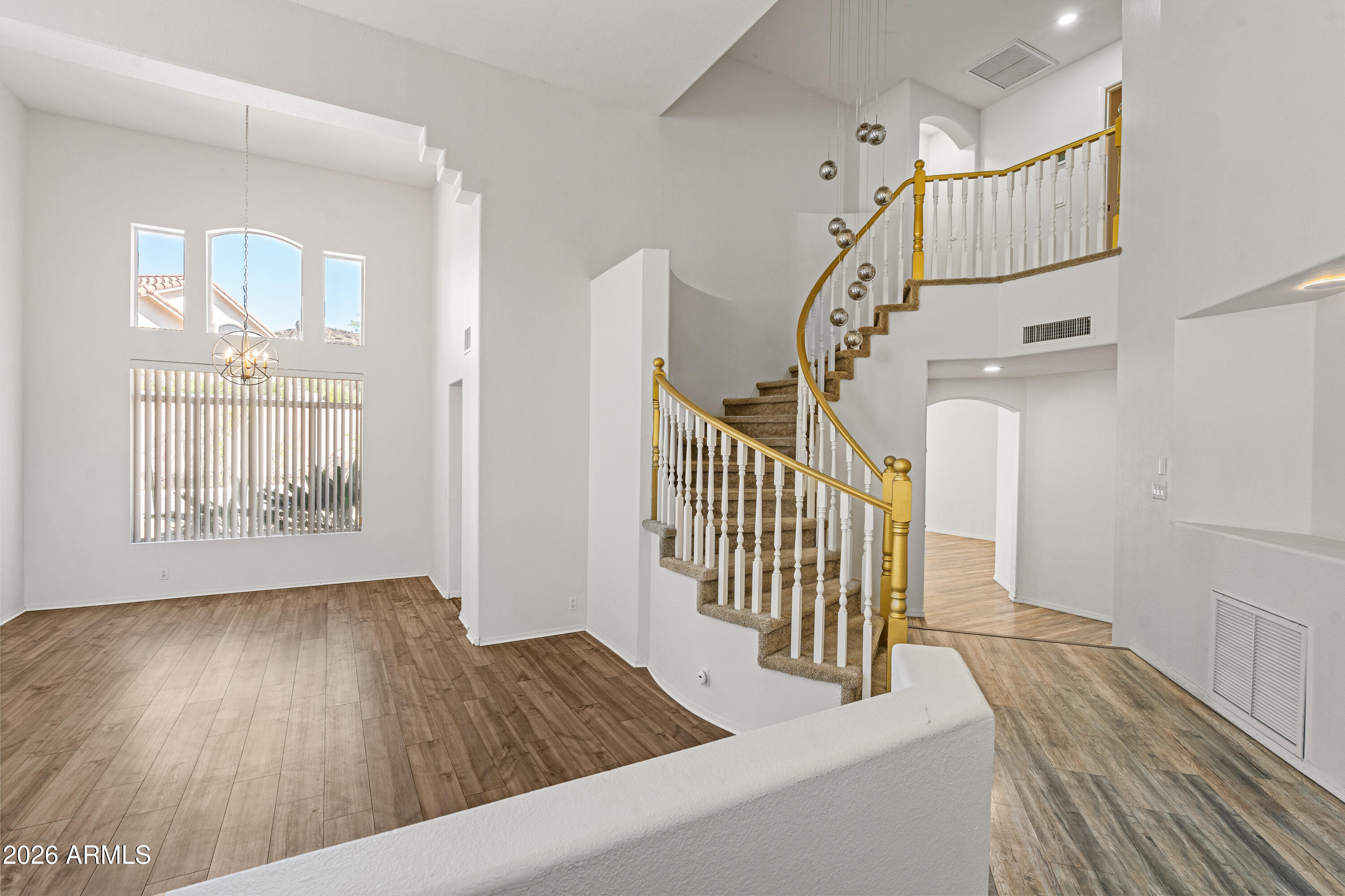 5952 W MORNING DOVE Drive