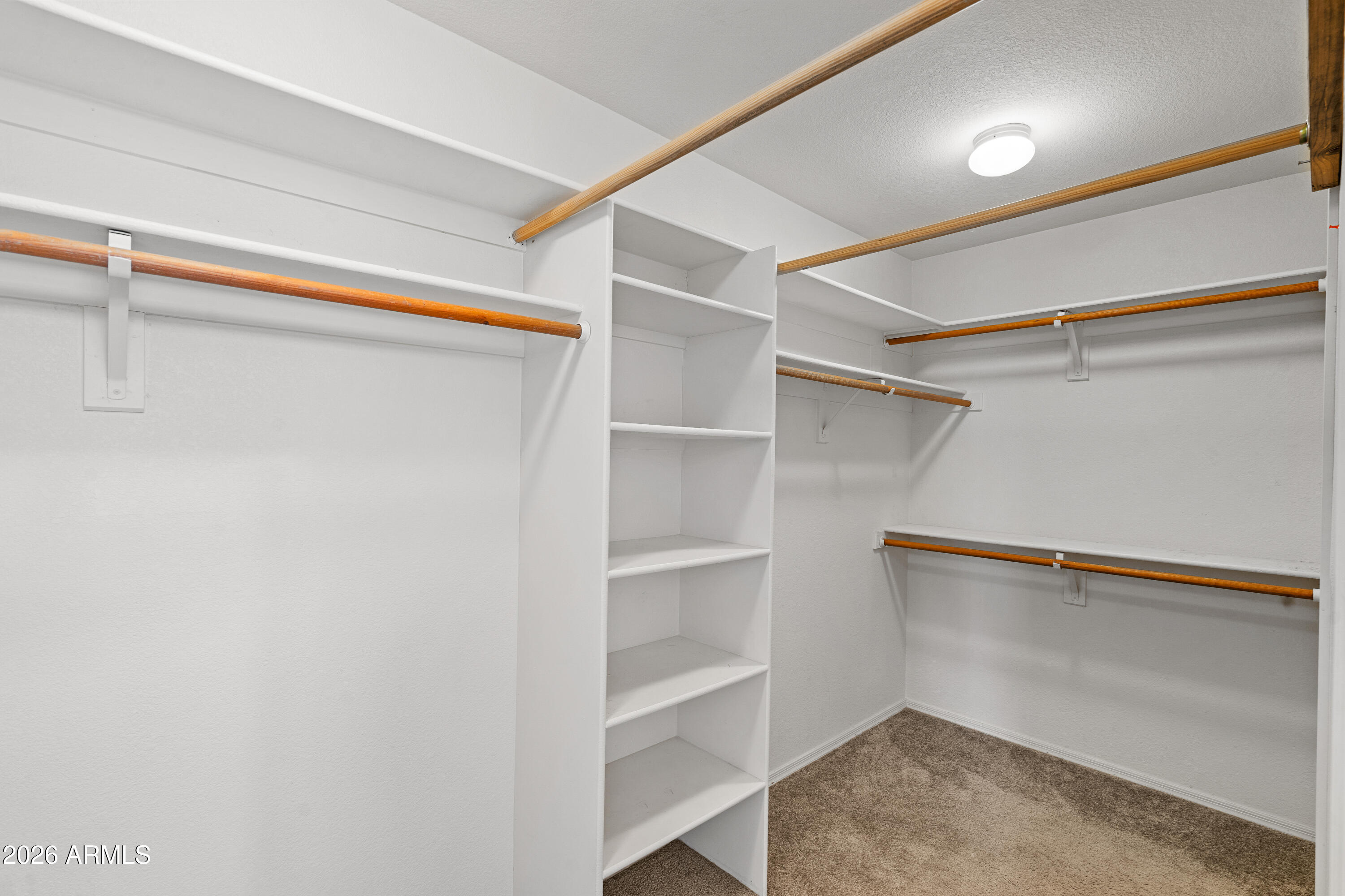 5952 W MORNING DOVE Drive