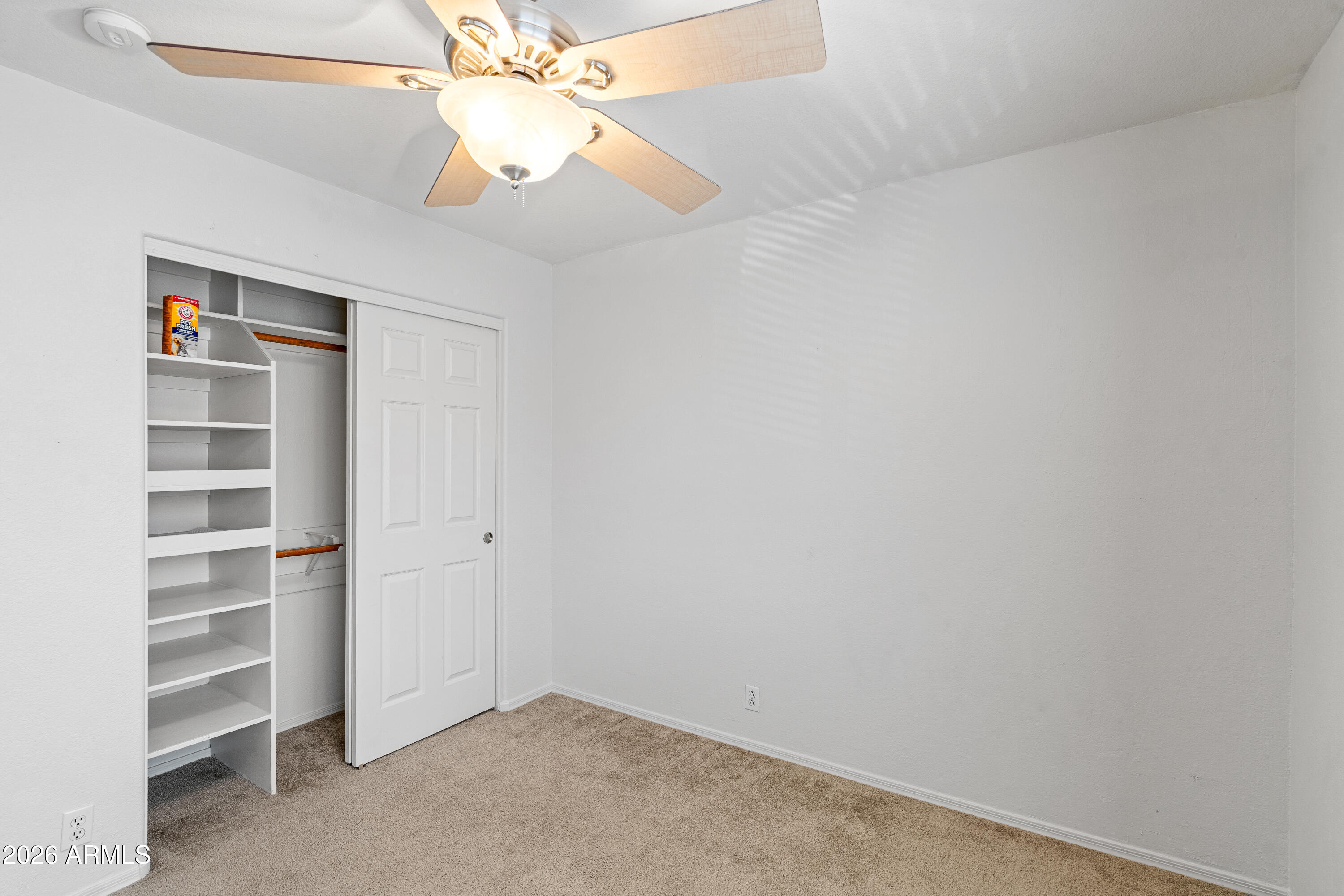 5952 W MORNING DOVE Drive