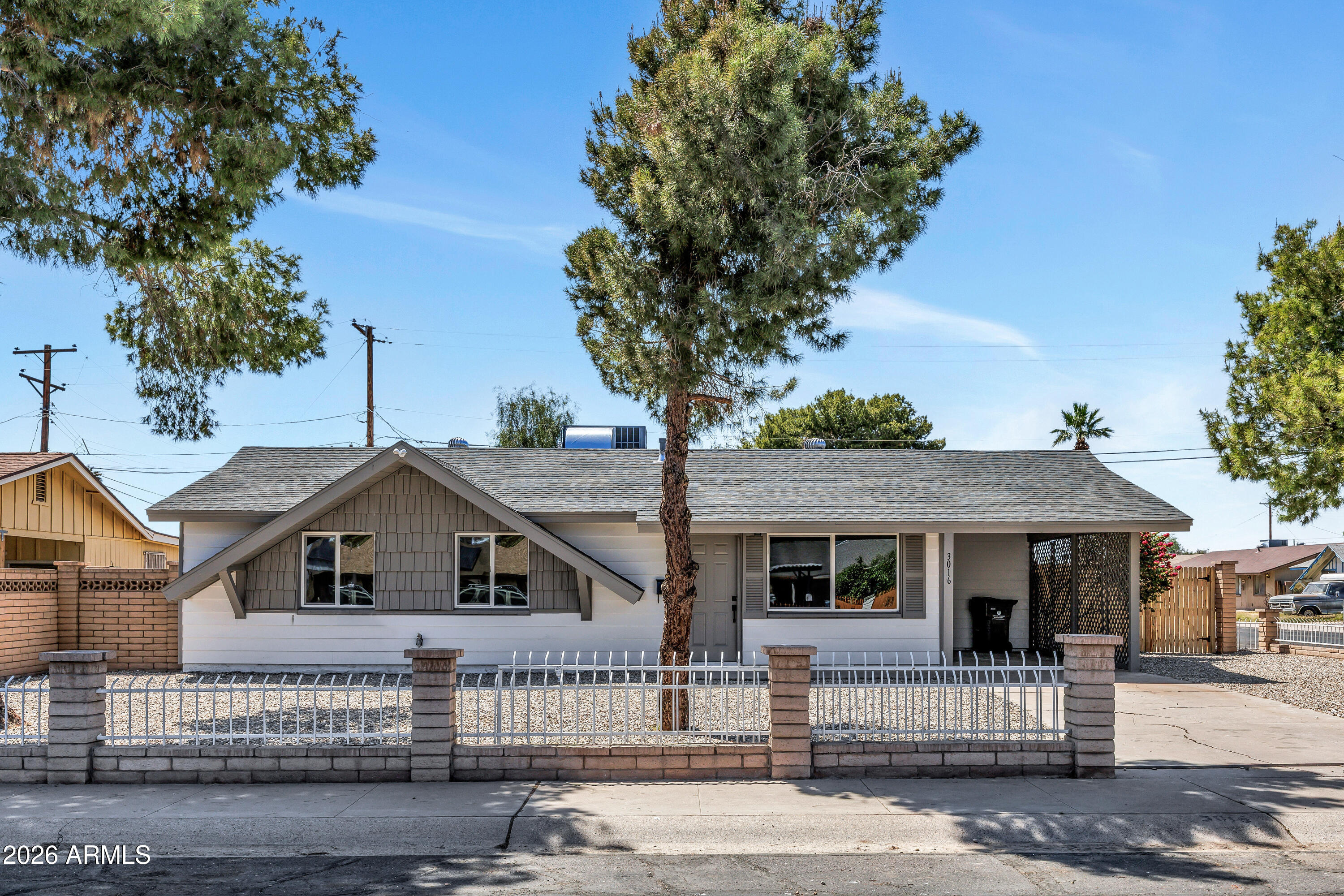 3016 N 35TH Drive