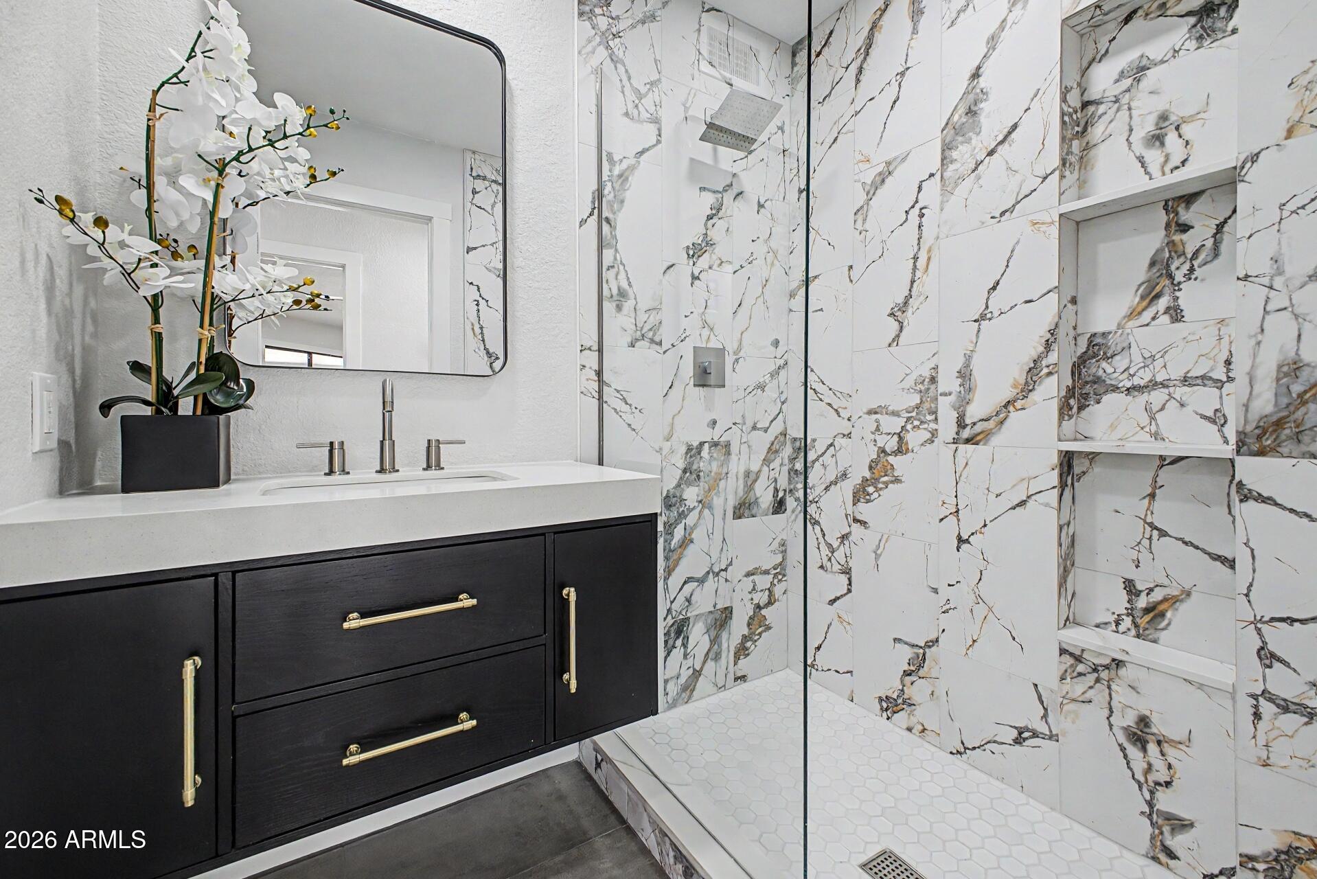 10190 N 106TH Street E