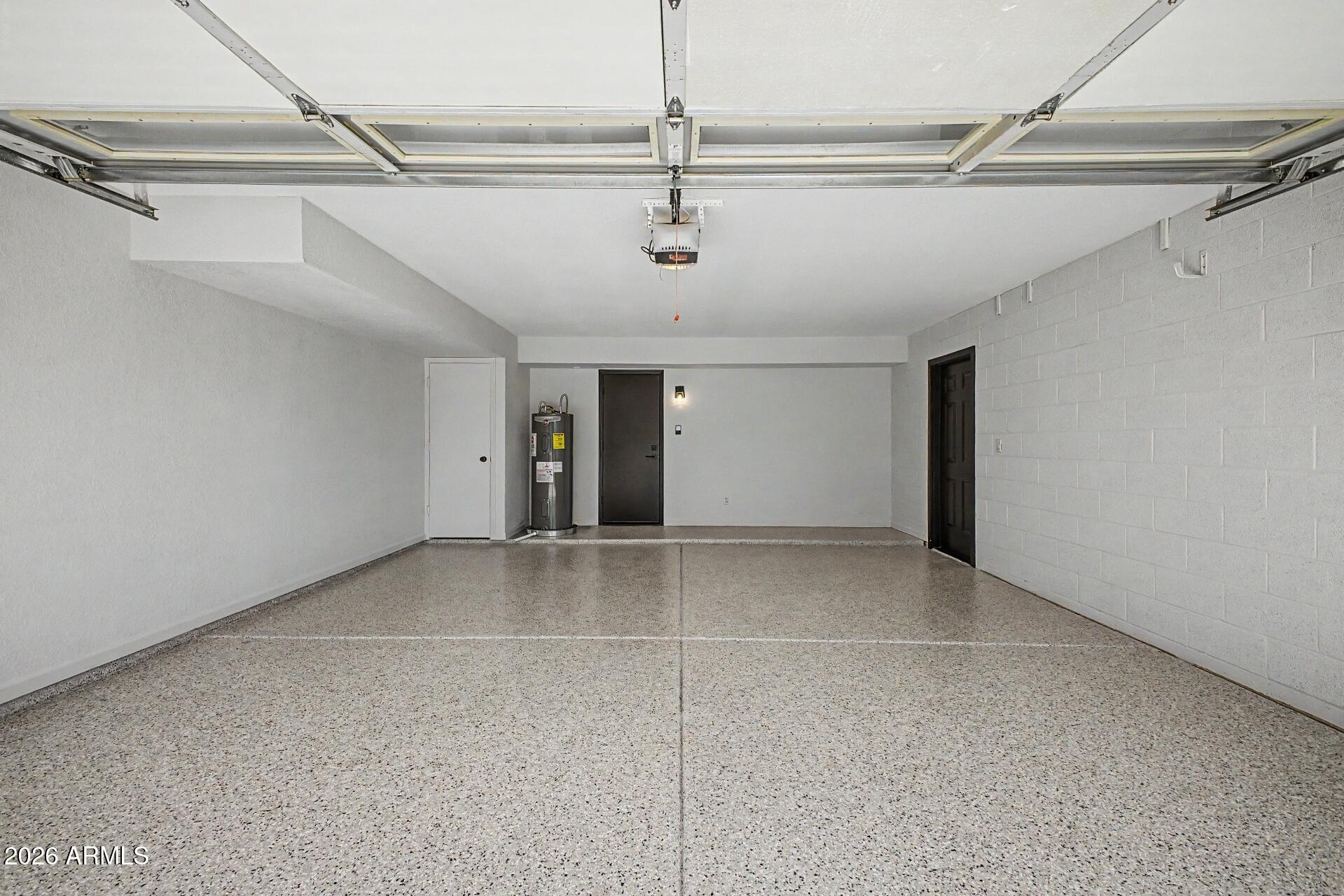 10190 N 106TH Street E