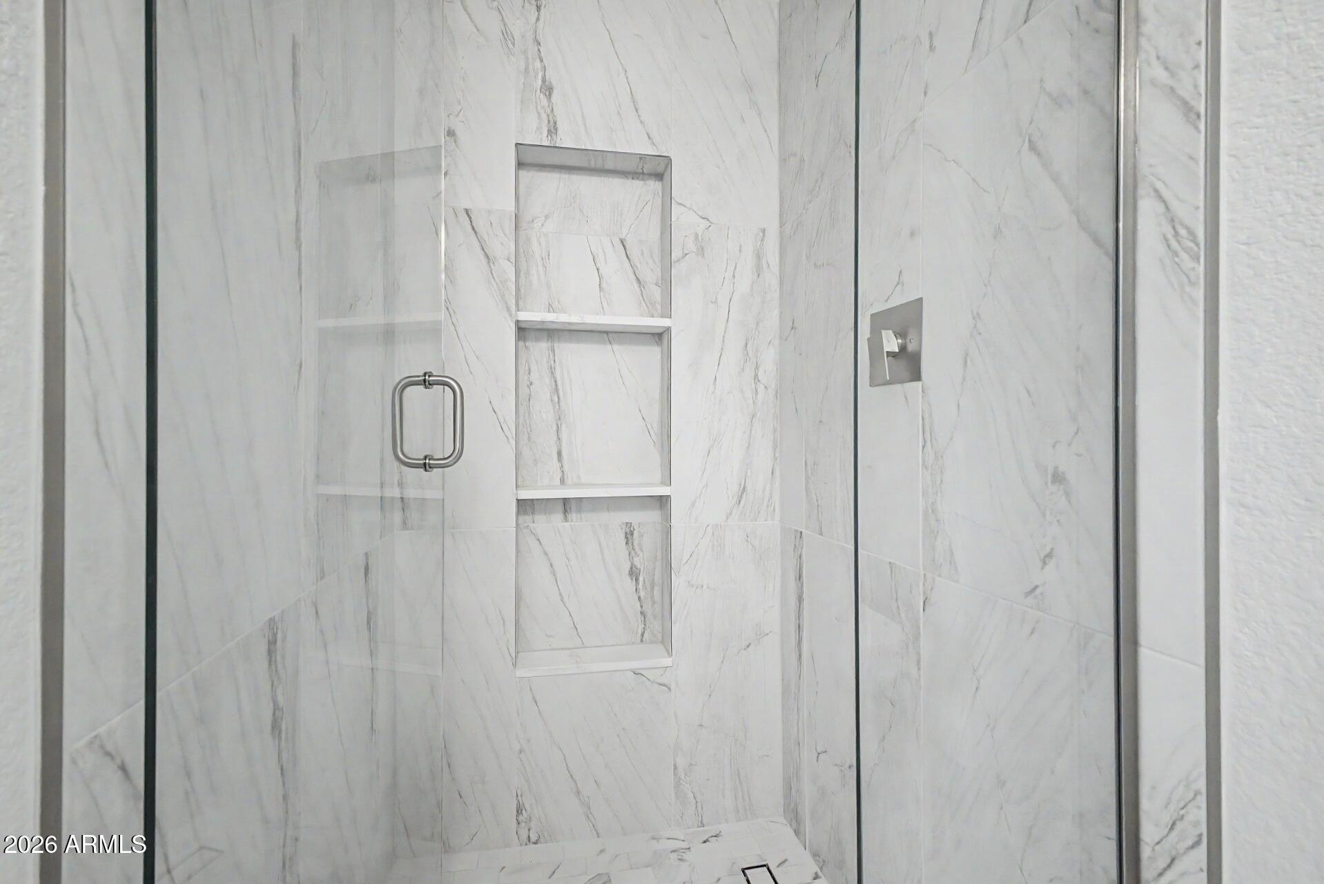 10190 N 106TH Street E