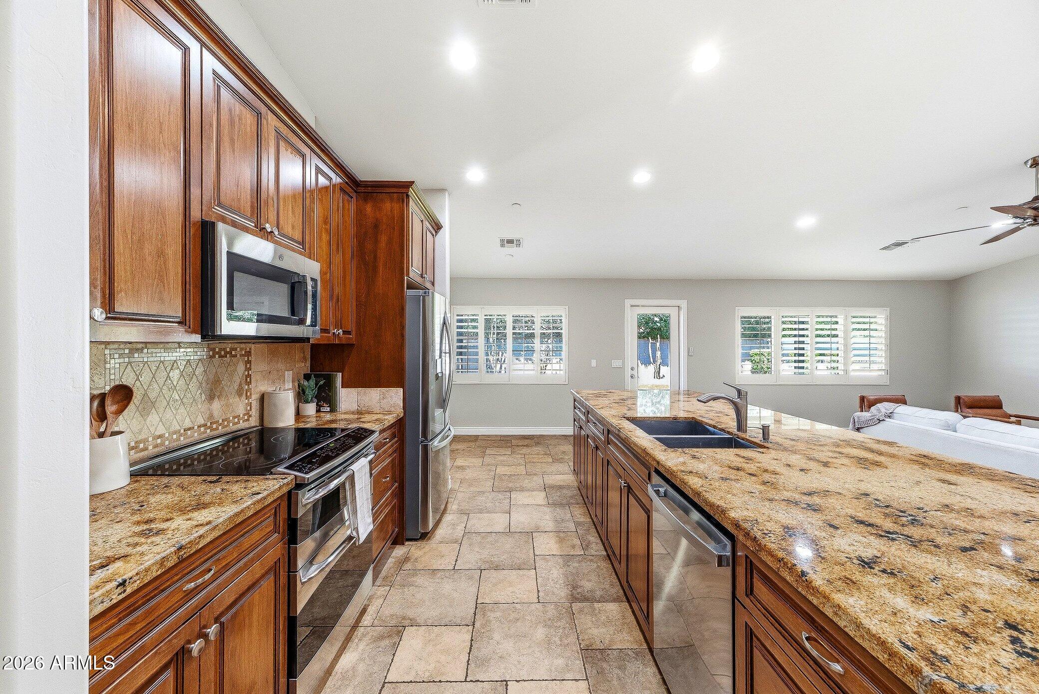 8502 N 86TH Street