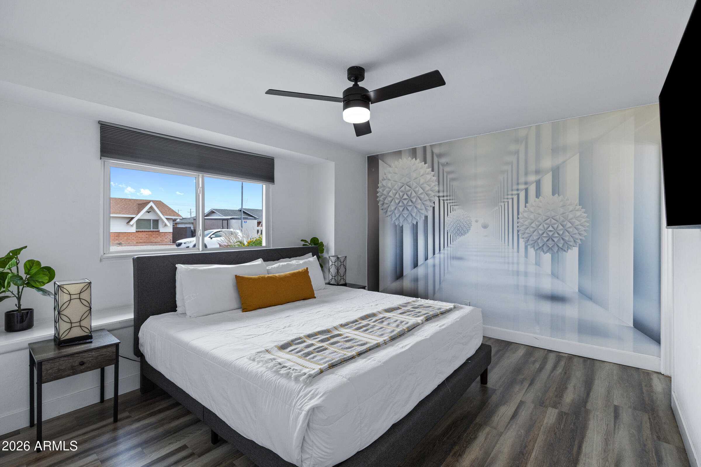 8501 E VERNON Avenue