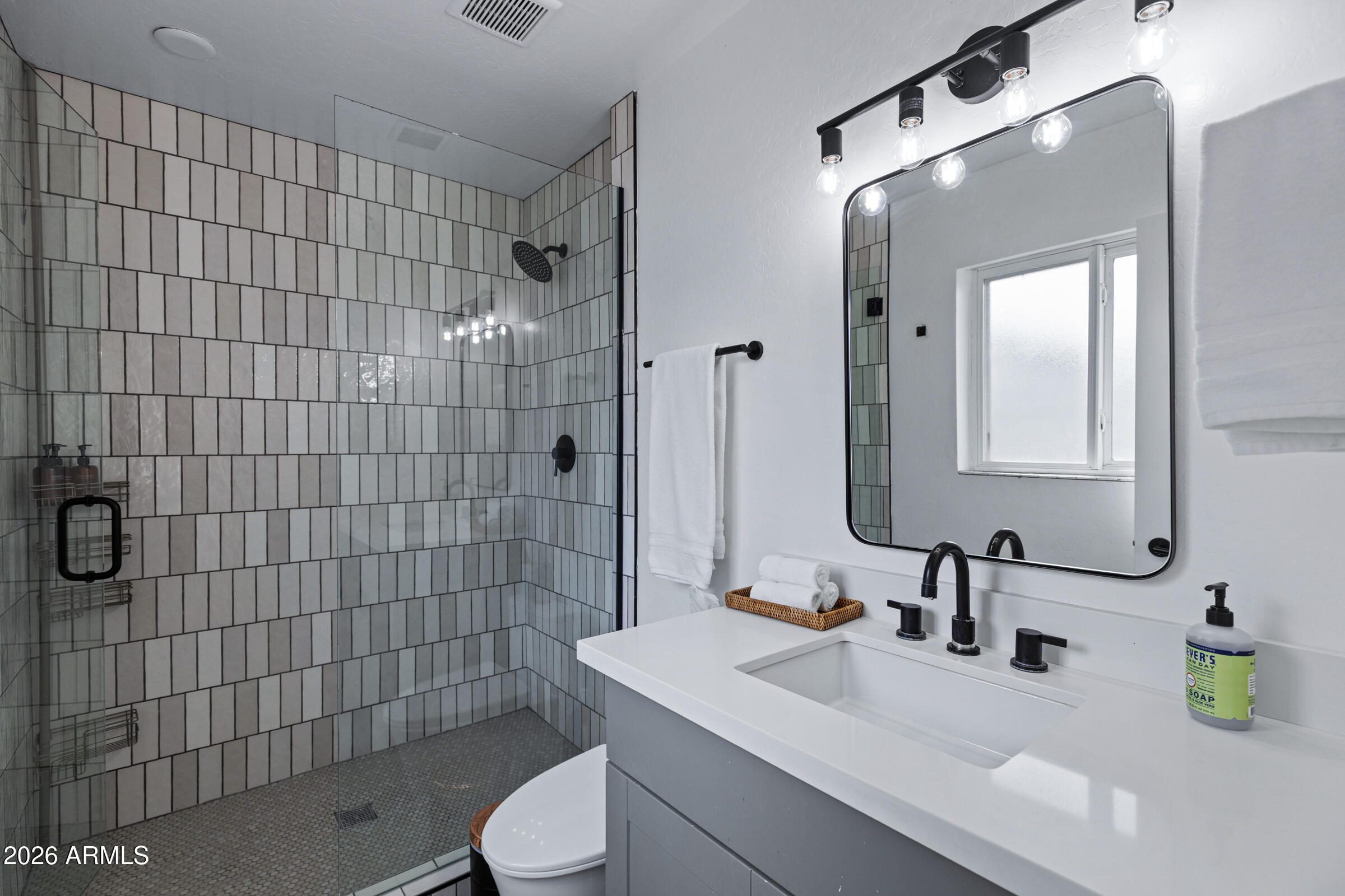 8501 E VERNON Avenue