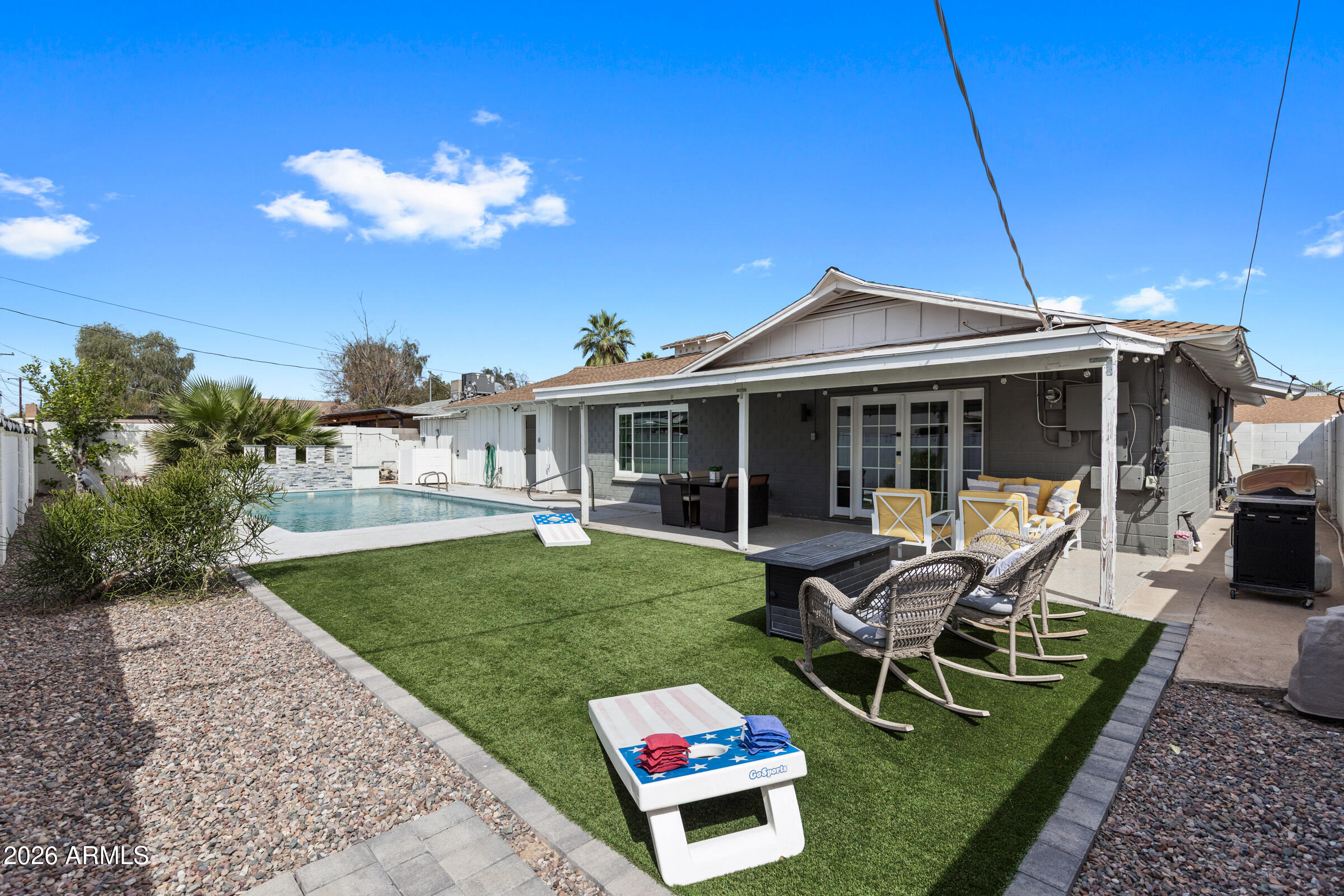 8501 E VERNON Avenue