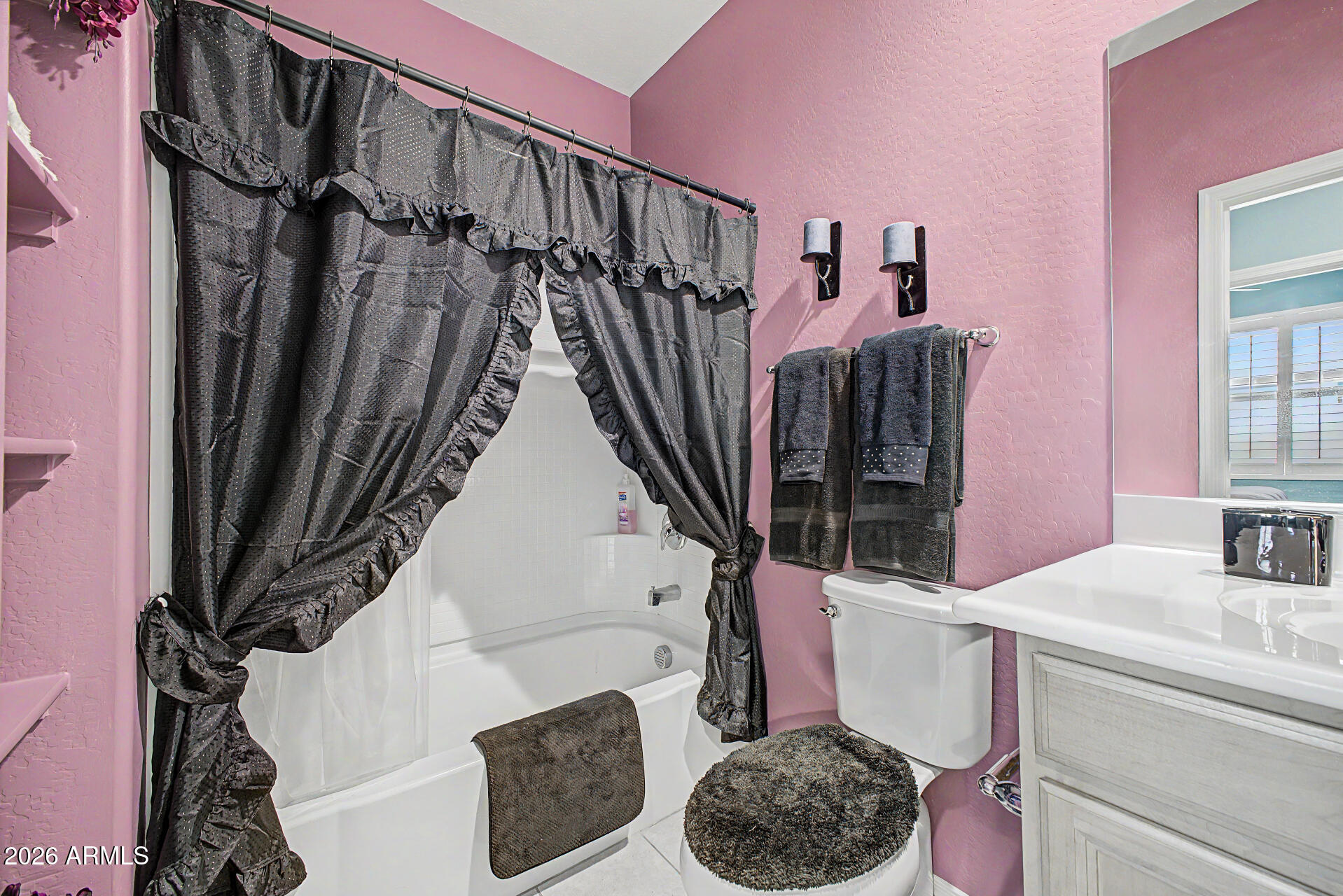 41767 W SAGEBRUSH Court