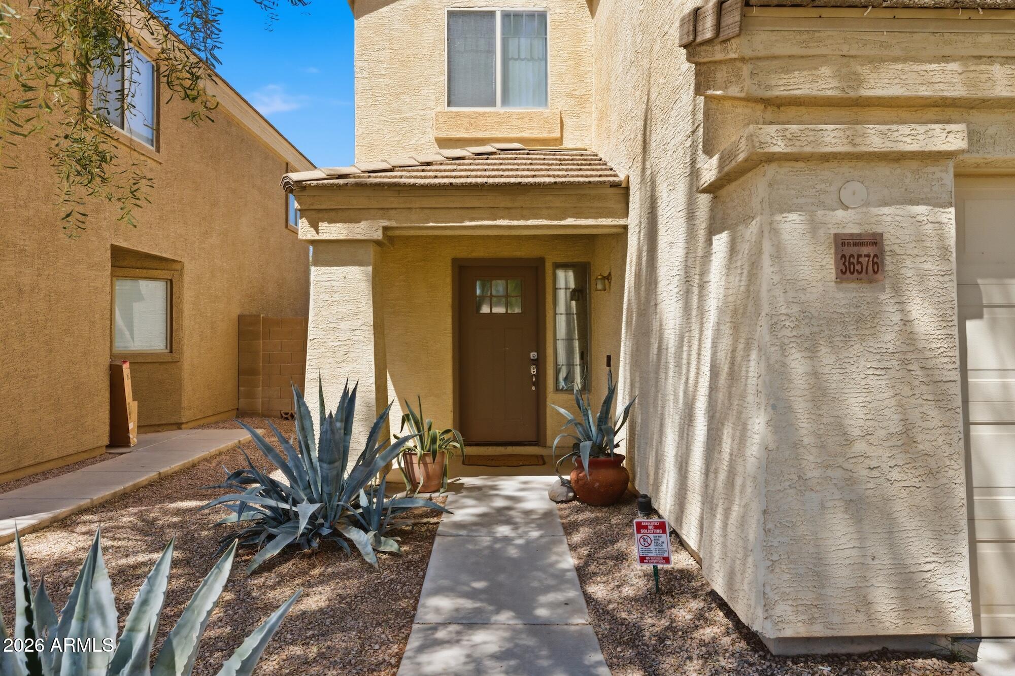 36576 W NINA Street