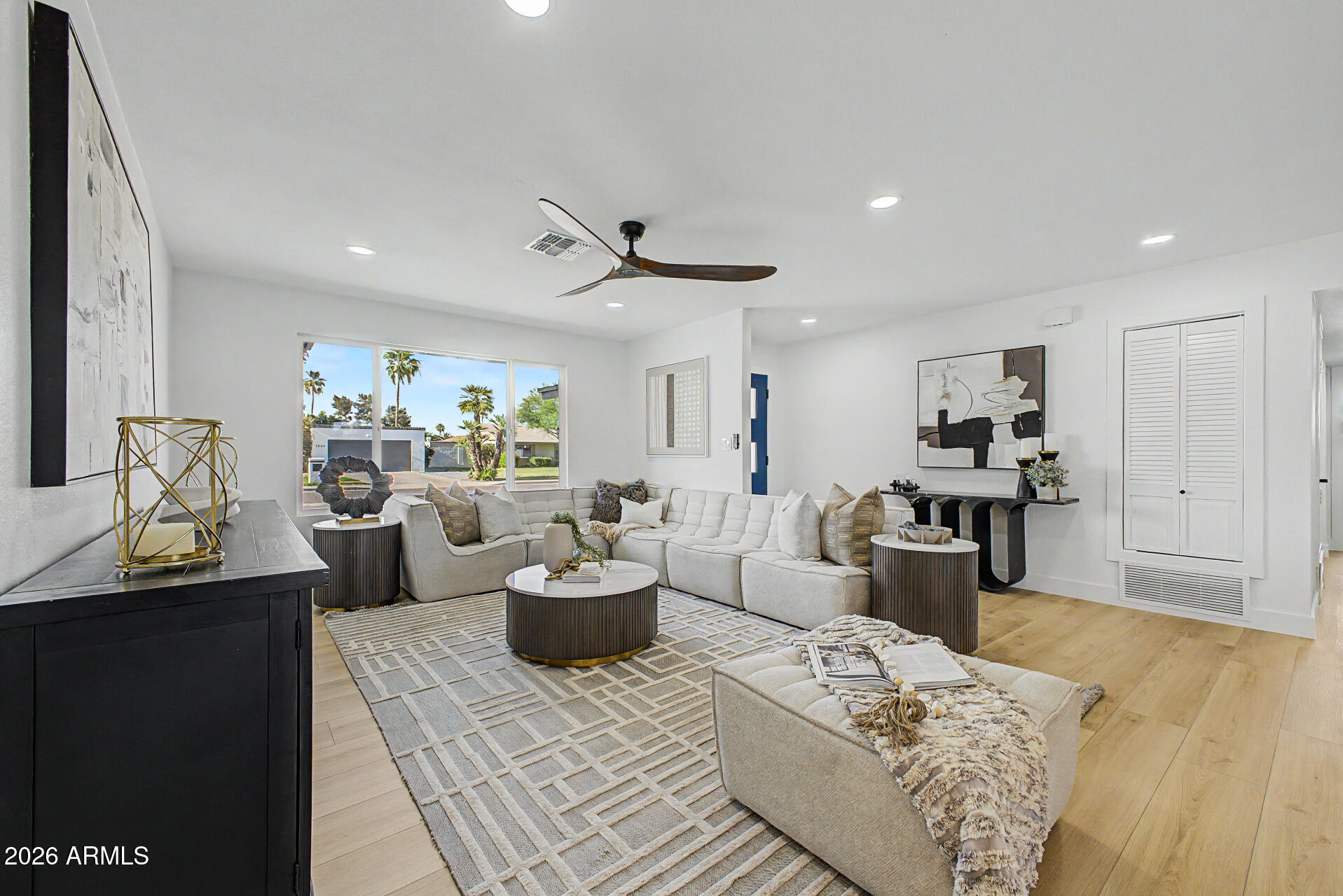 3235 E LARKSPUR Drive