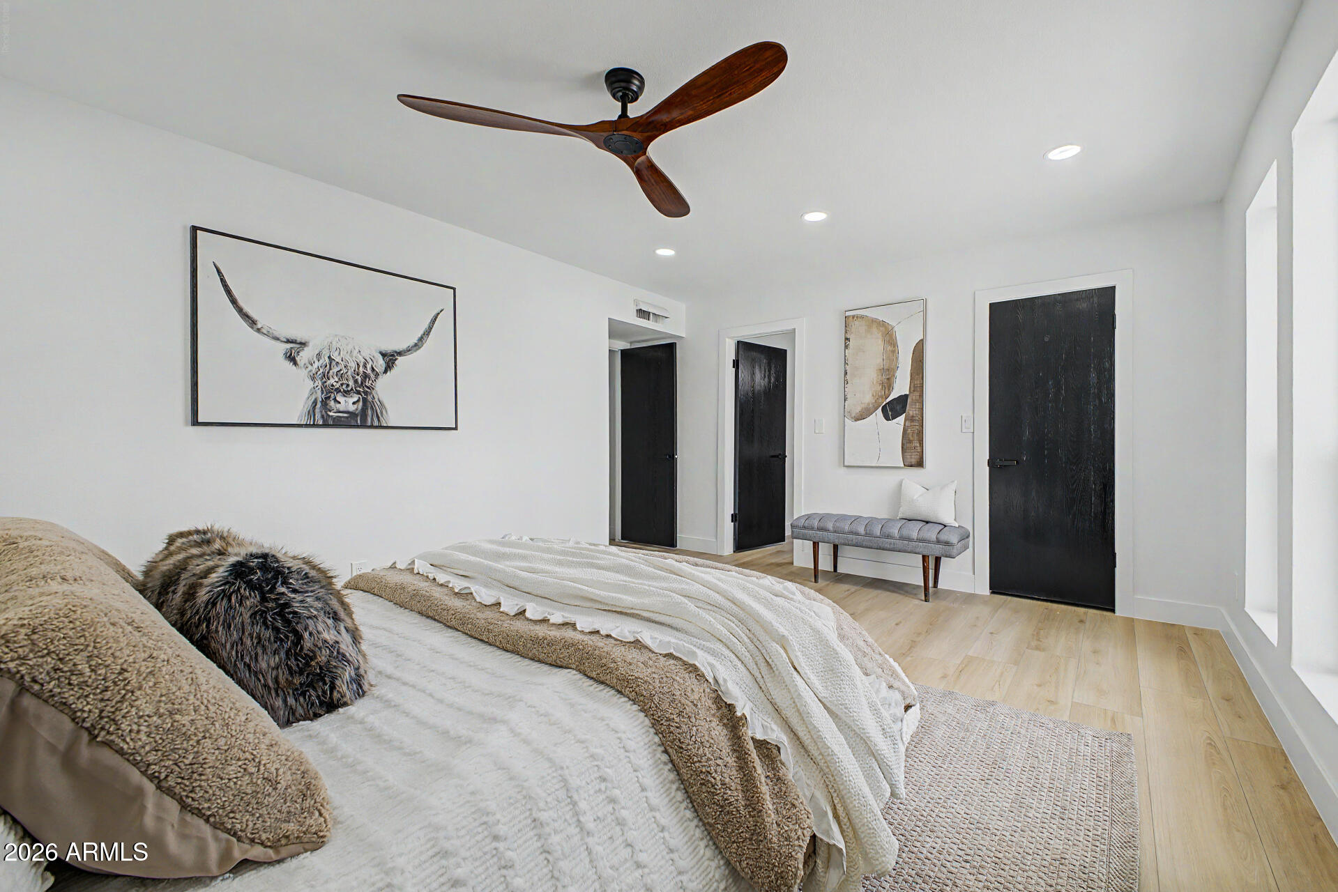 3235 E LARKSPUR Drive