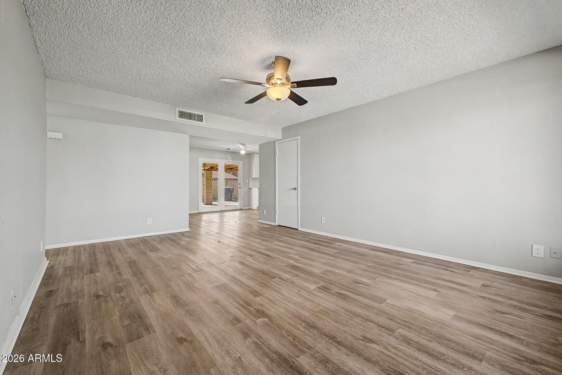452 S JOHNSON